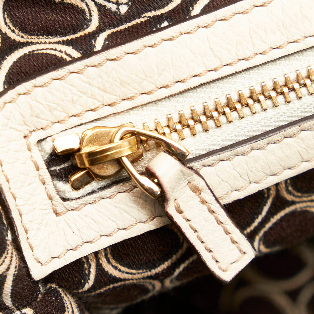 Gucci Horsebit Nail Leather Boston Bag (SHG-37755)