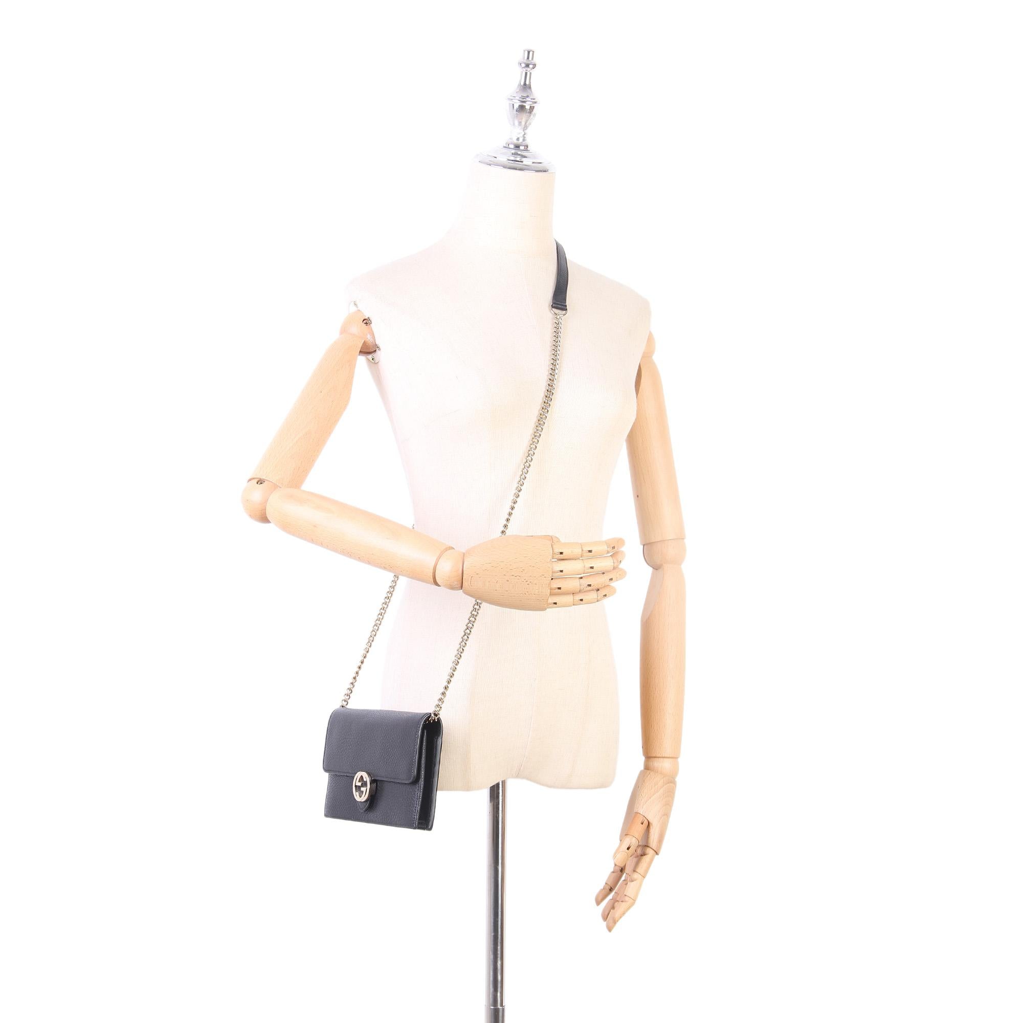 Gucci Interlocking G Leather Wallet On Chain (SHG-24069)