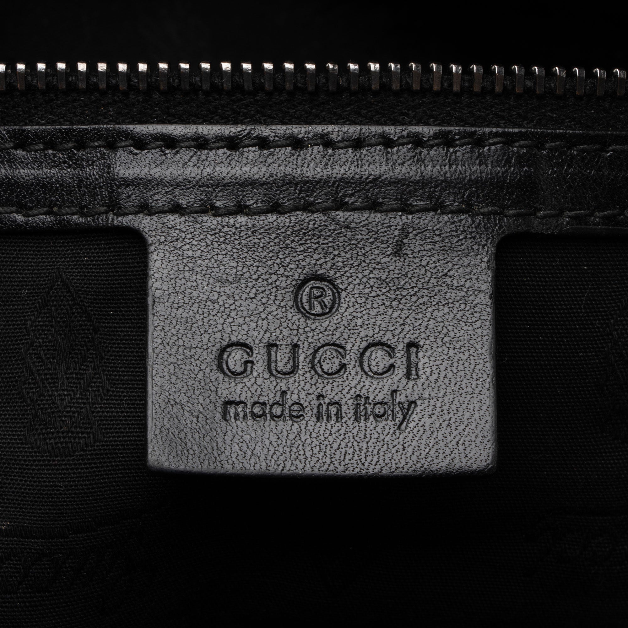 Gucci Iridescent Patent Leather Icon Bit Hobo (SHF-lmJOkR)