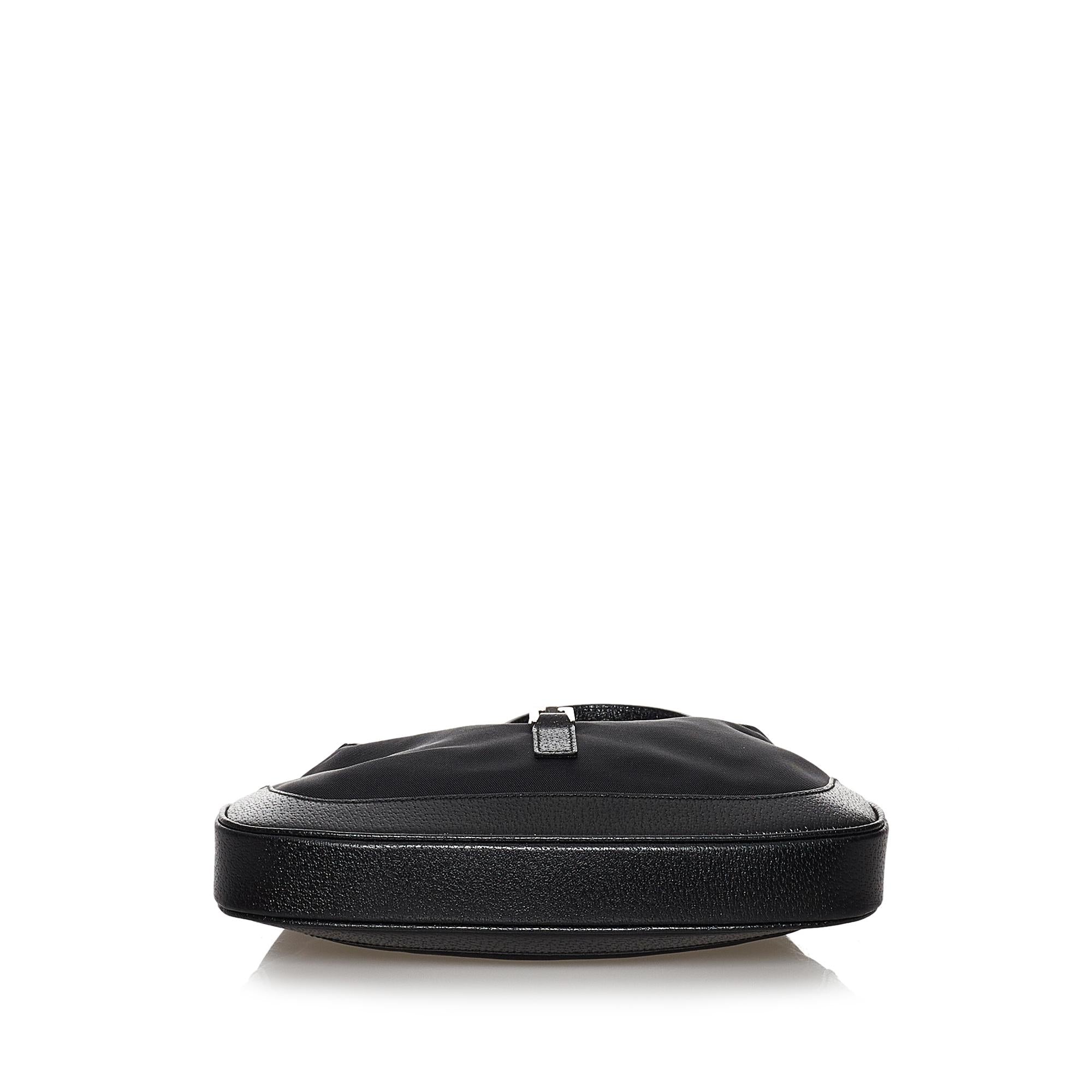 Gucci Jackie Canvas Shoulder Bag (SHG-30003)