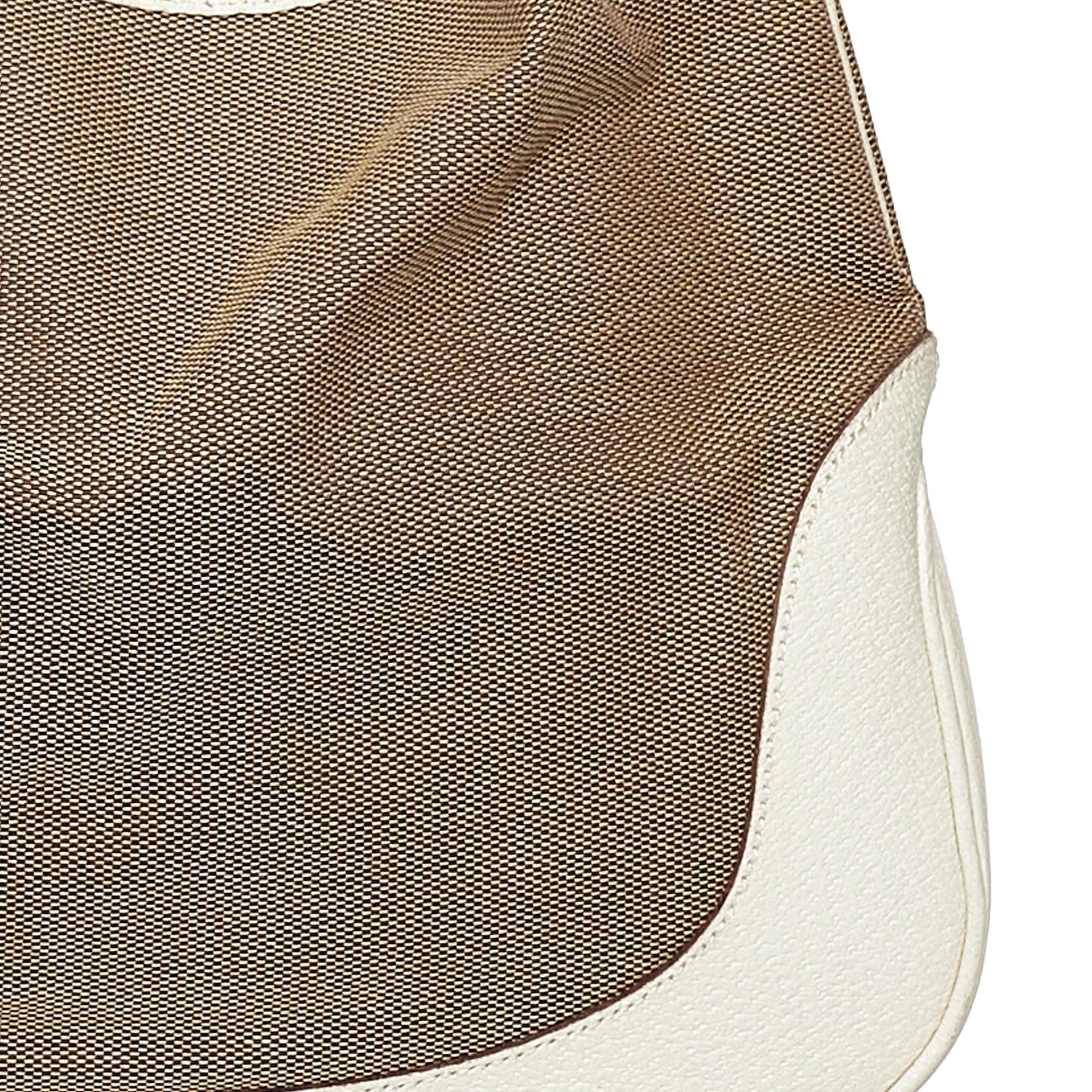 Gucci Jackie Canvas Shoulder Bag (SHG-32861)