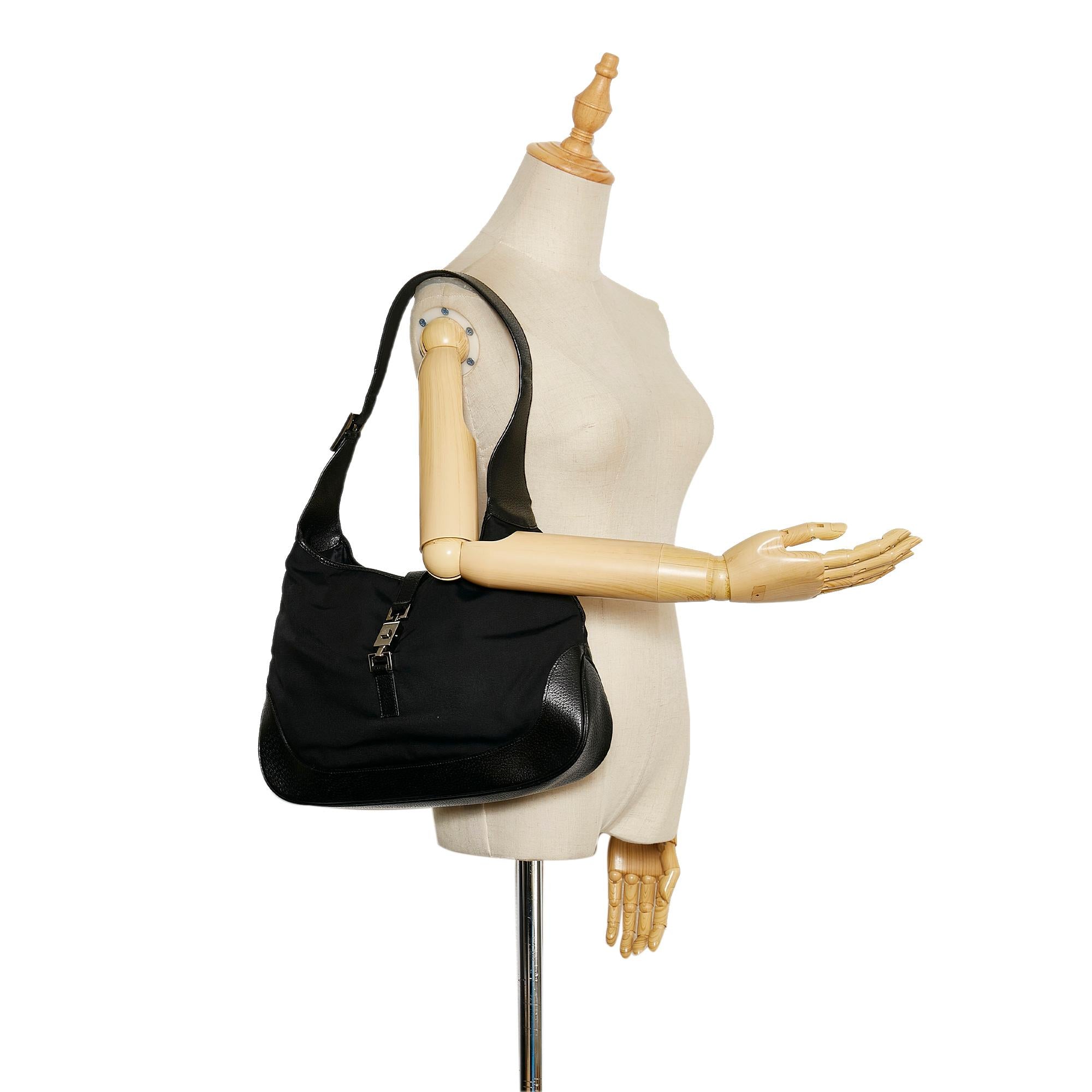 Gucci Jackie Nylon Shoulder Bag (SHG-35528)