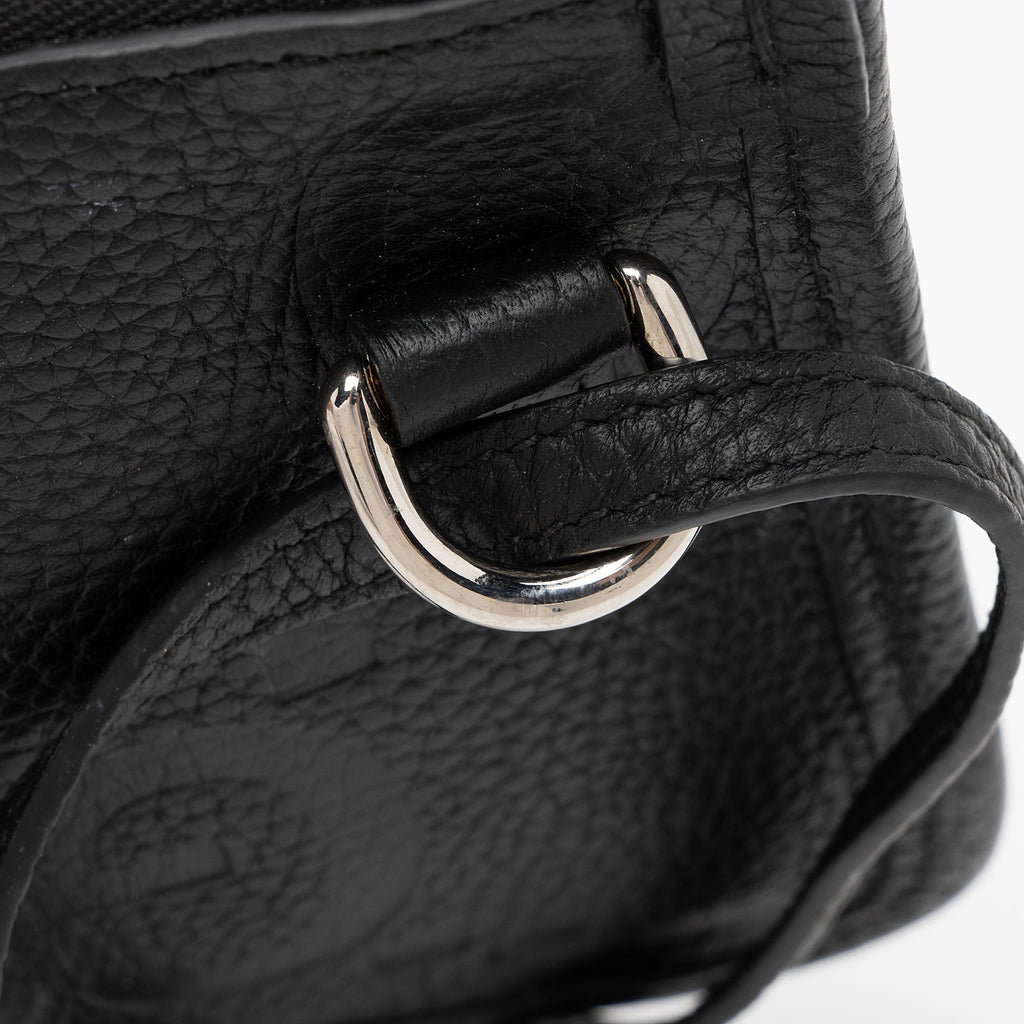 Gucci Jumbo GG Leather Pochette (SHF-uWY65R)