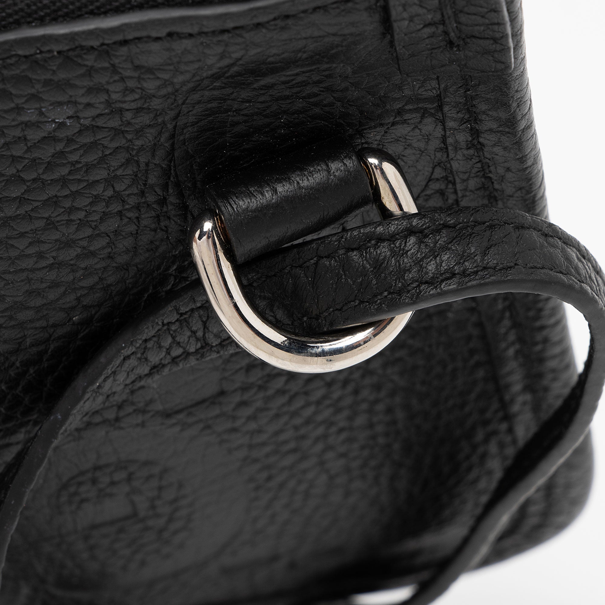 Gucci Jumbo GG Leather Pochette (SHF-uWY65R)