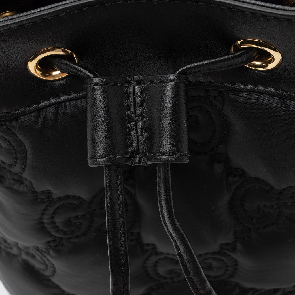 Gucci Jumbo GG Matelasse Leather Bucket Bag