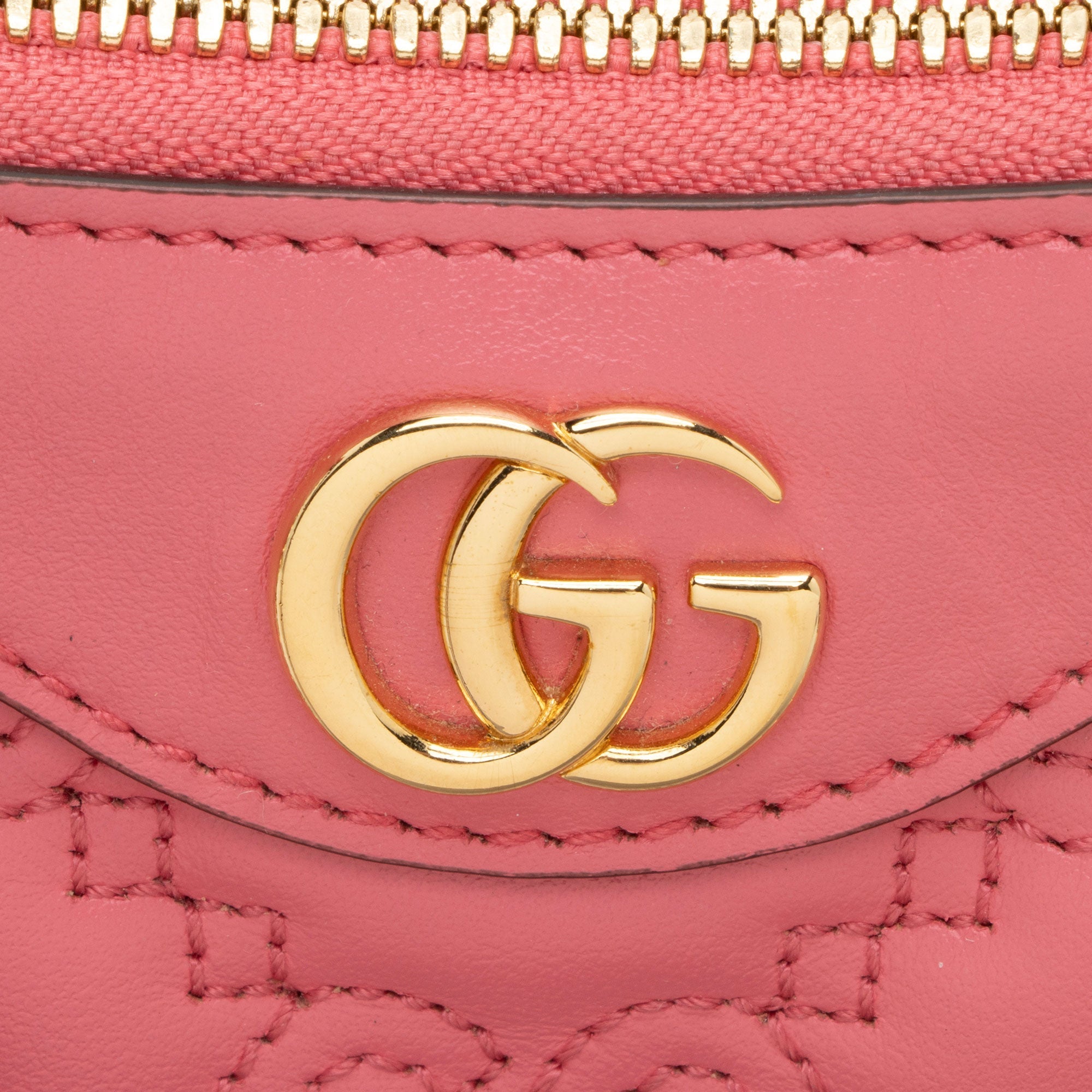Gucci Jumbo GG Matelasse Leather Chain Small Crossbody