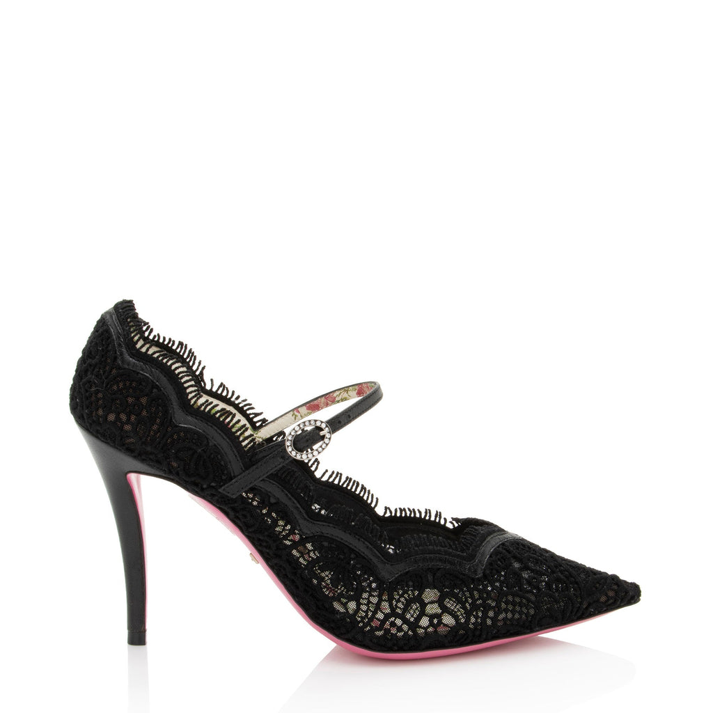 Gucci Lace Virginia Pumps - Size 7.5 / 37.5