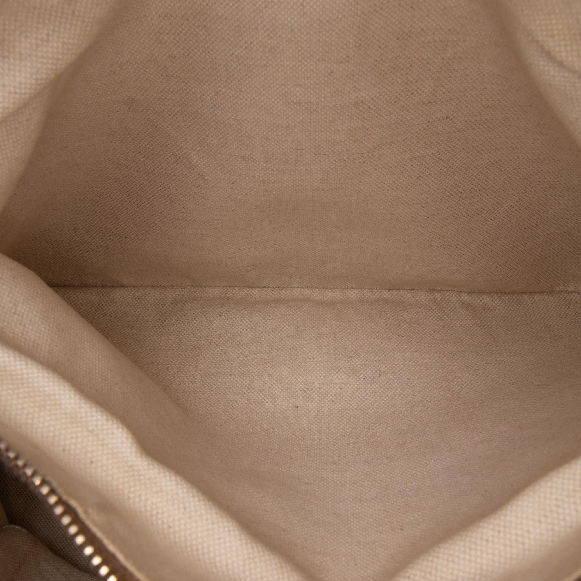 Gucci Large Leather Bella Tote