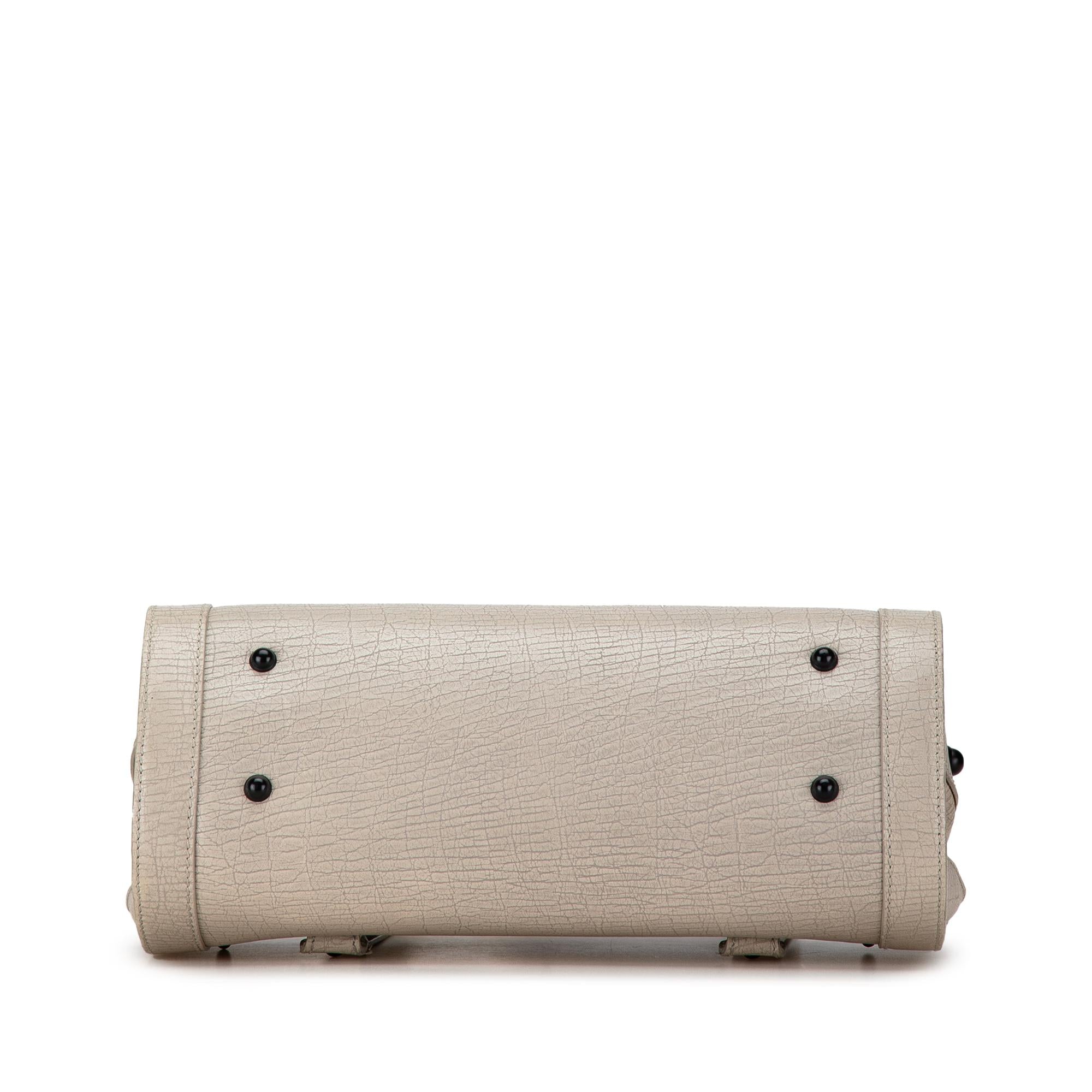 Gucci Leather Bamboo Bullet Shoulder Bag (SHG-rGZIYM)