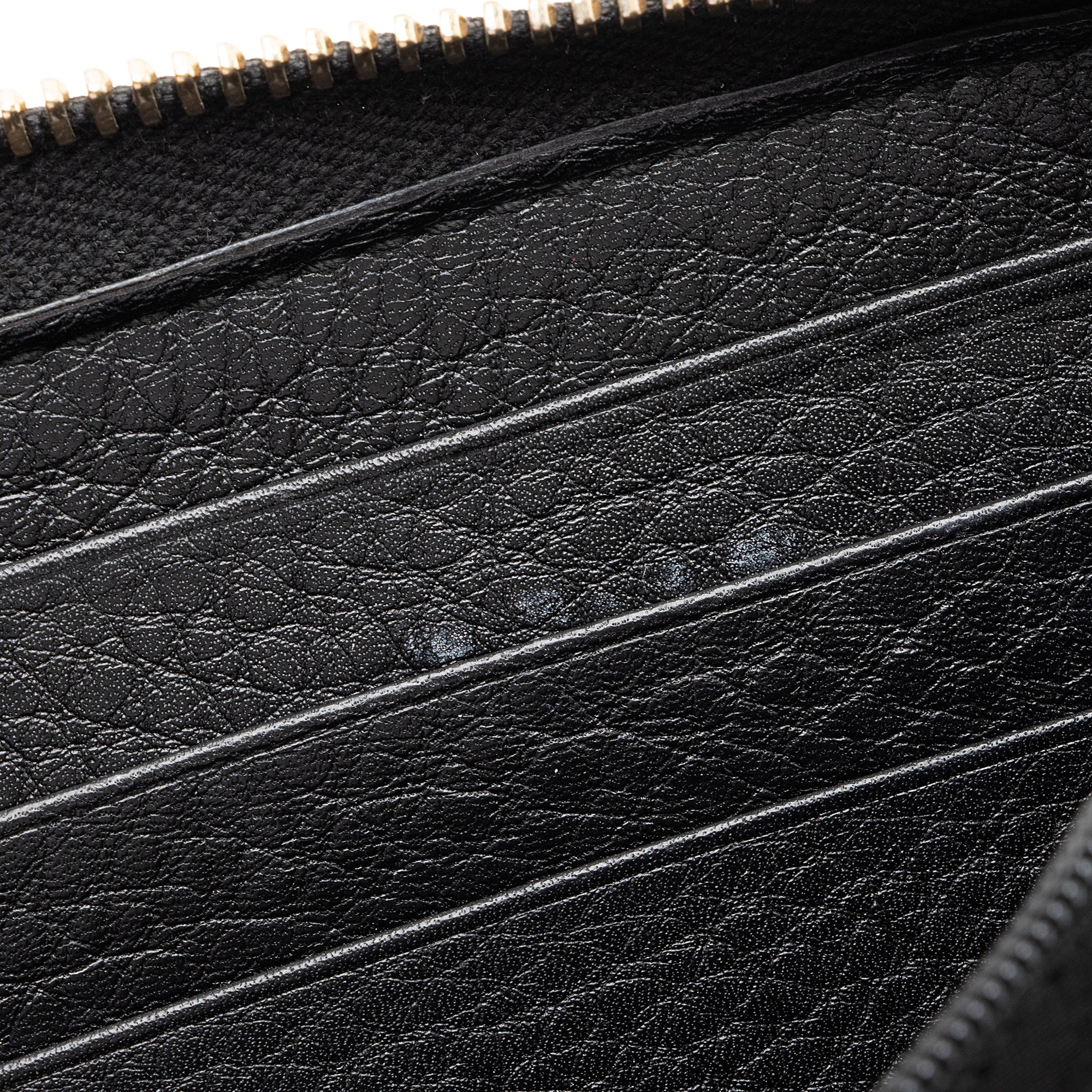 Gucci Leather Bamboo Tassel Zip Around Wallet (SHF-23545)