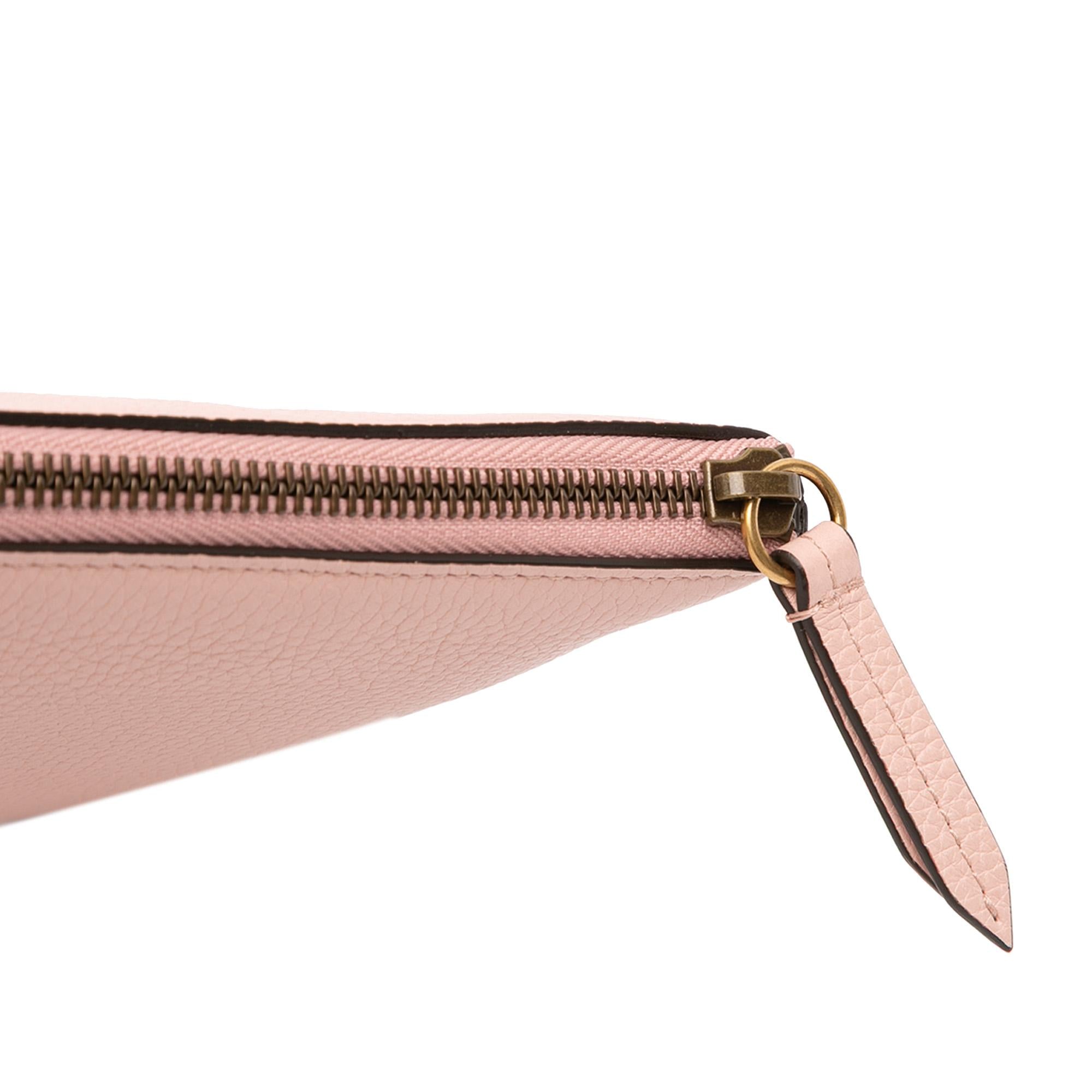 Gucci Leather Blind For Love Clutch