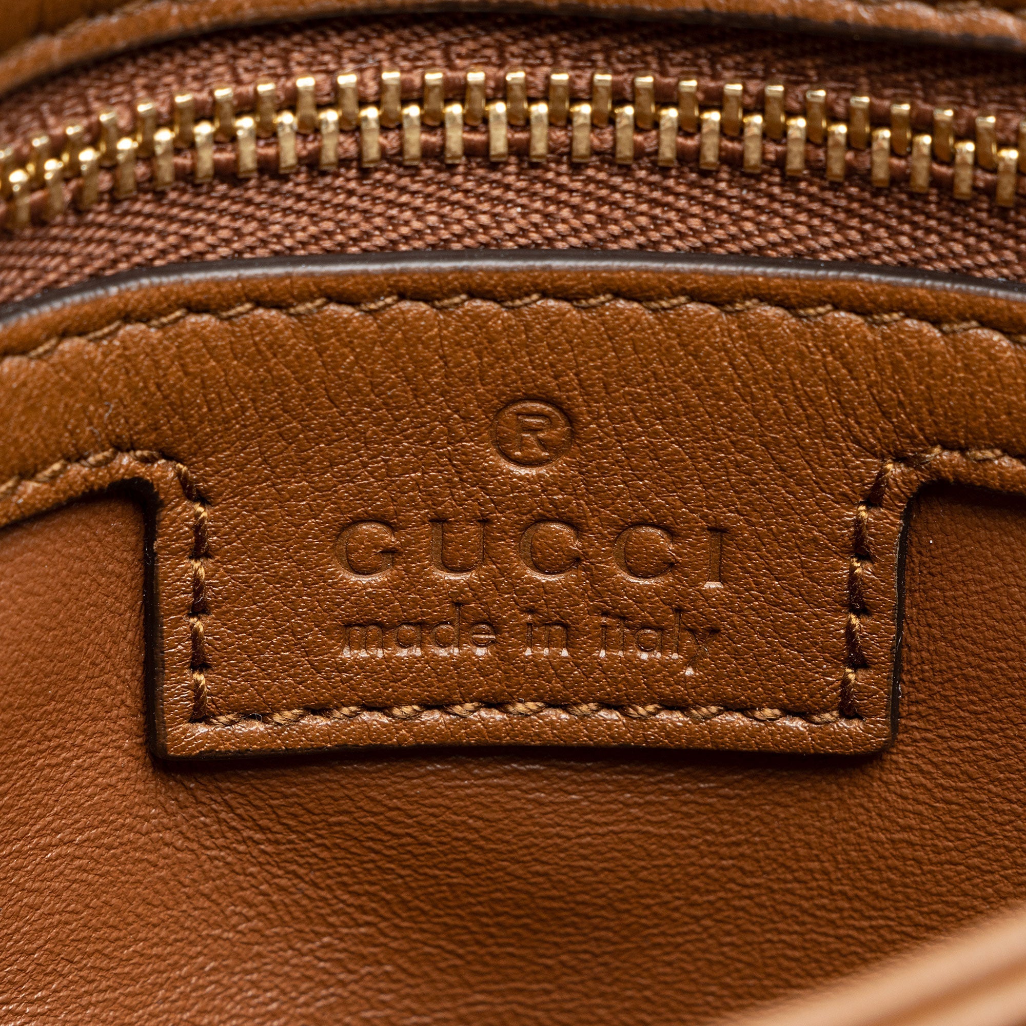 Gucci Leather Blondie Medium Shoulder Bag