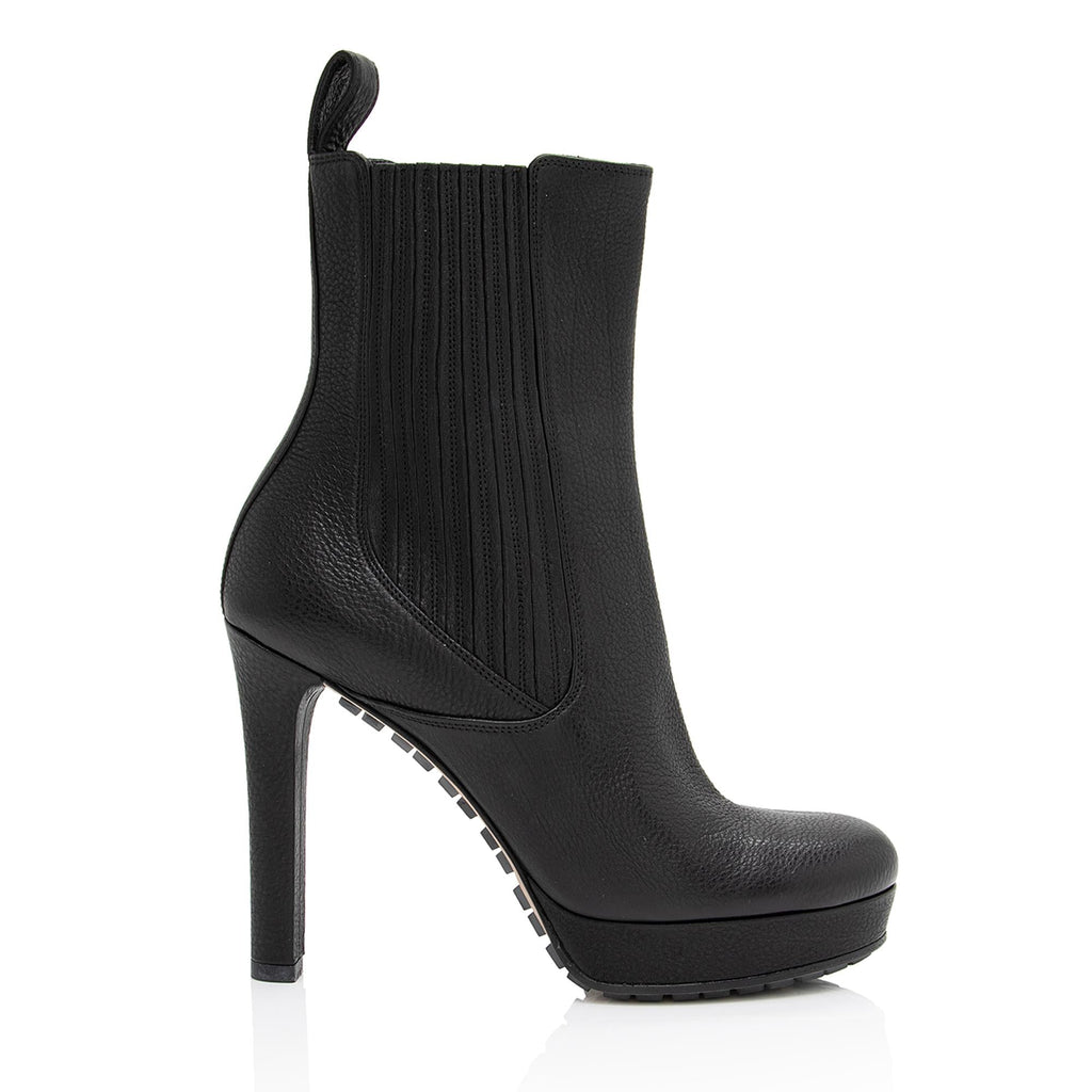 Gucci Leather Chelsea Platform Ankle Boots - Size 6 / 36 (SHF-qQV8n9)