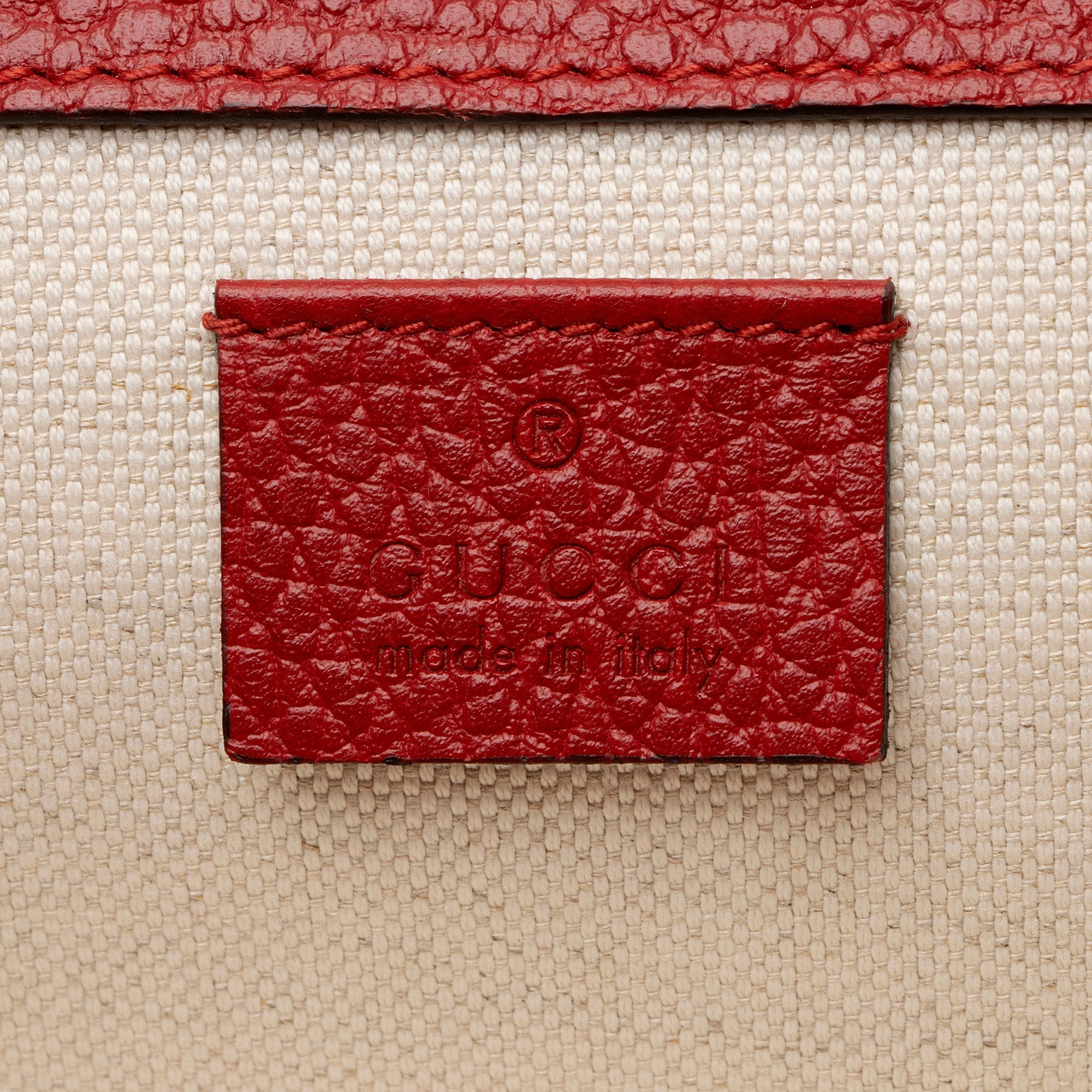 Gucci Leather Crystal Dionysus Small Shoulder Bag (SHF-JRvXni)