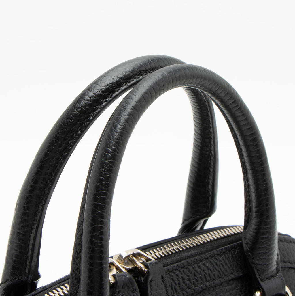 Gucci Leather GG Charm Dome Small Shoulder Bag (SHF-RTrfn9)