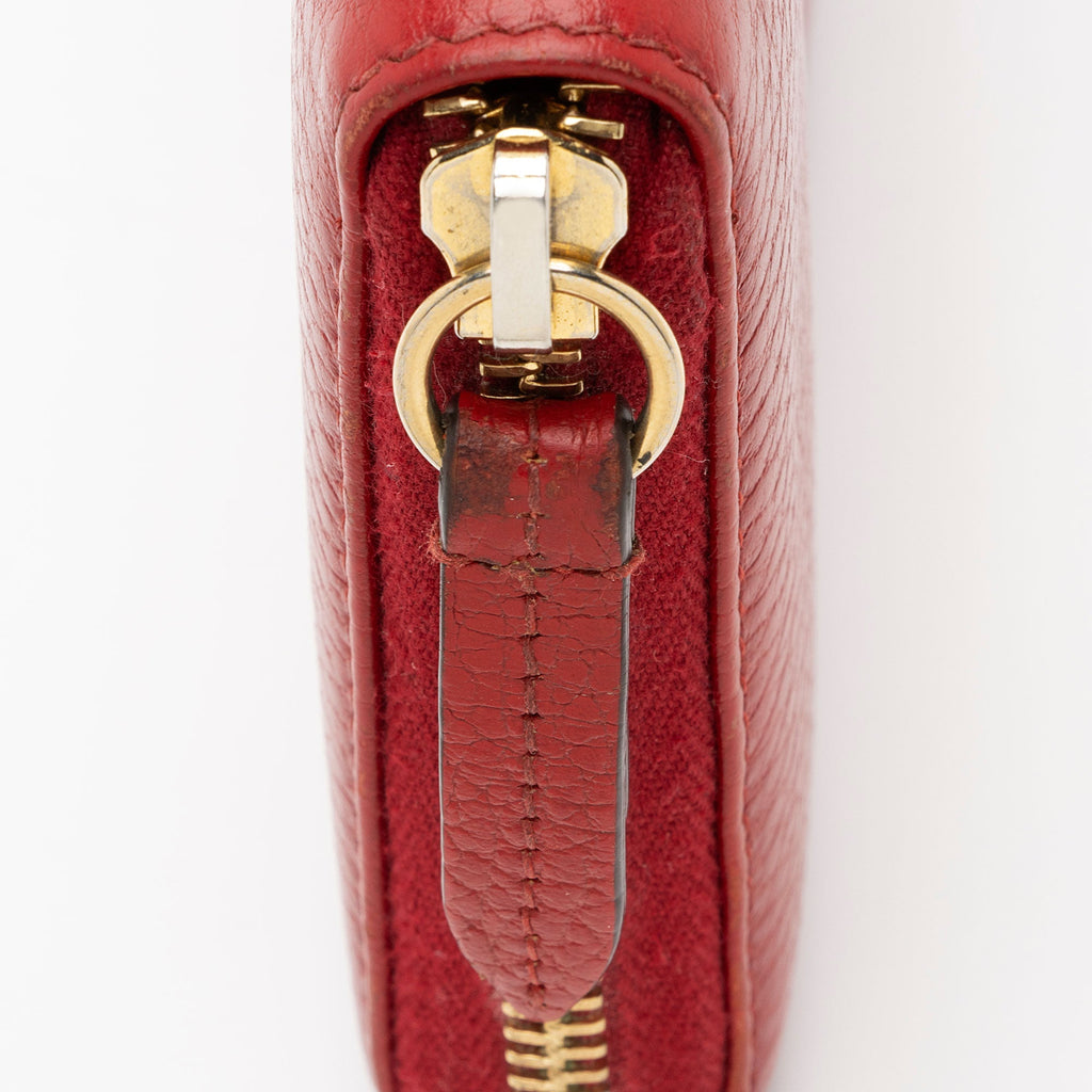 Gucci Leather GG Marmont Zip Around Wallet (SHF-opdCxE)