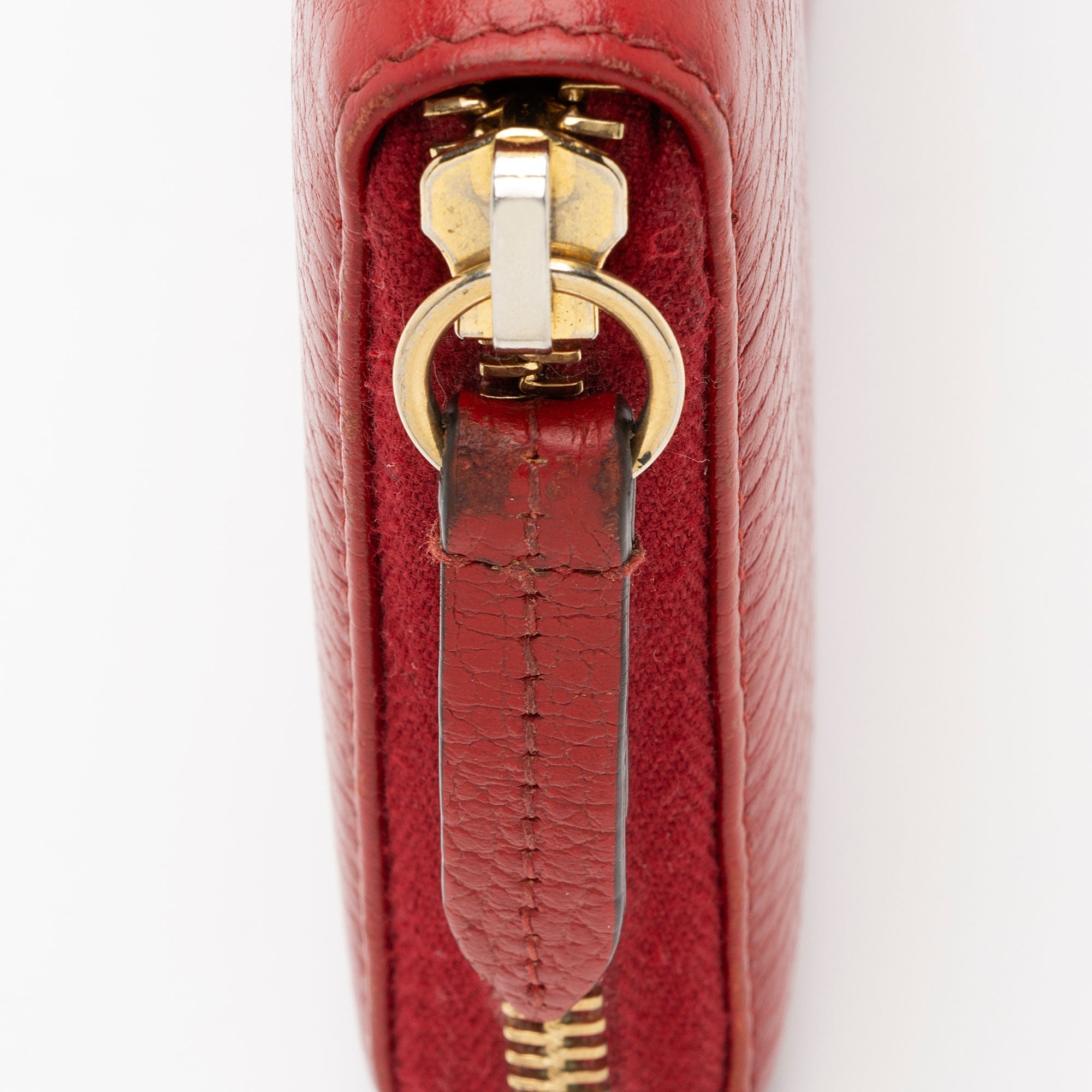 Gucci Leather GG Marmont Zip Around Wallet (SHF-opdCxE)