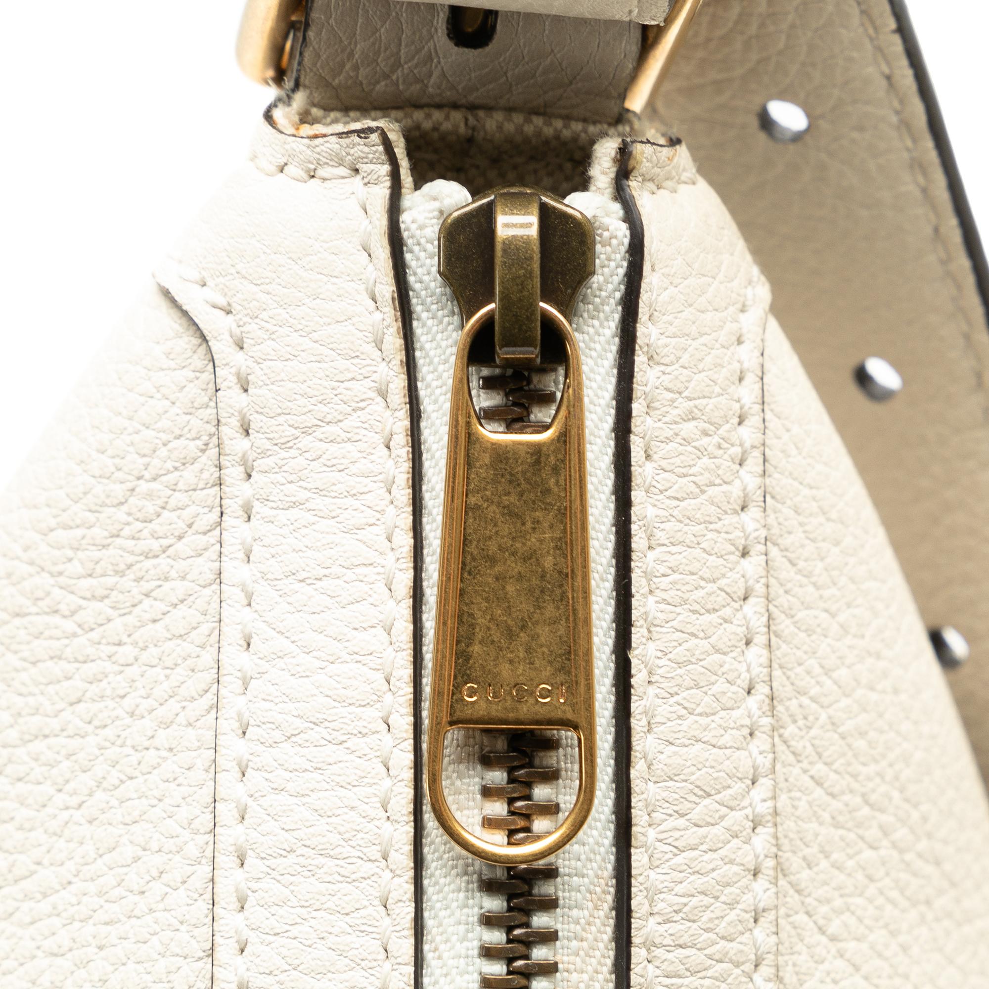 Gucci Leather Gucci Logo Half Moon (SHG-9LT2Mn)