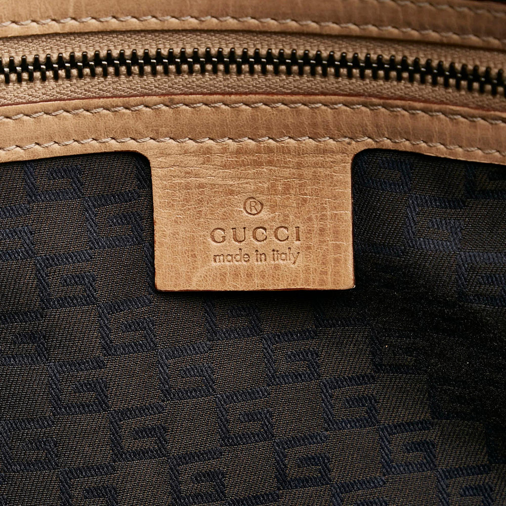 Gucci Leather Handbag (SHG-30424)