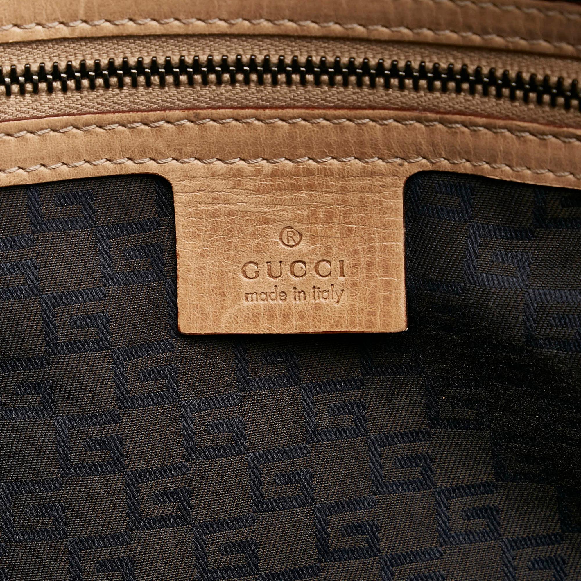 Gucci Leather Handbag (SHG-30424)