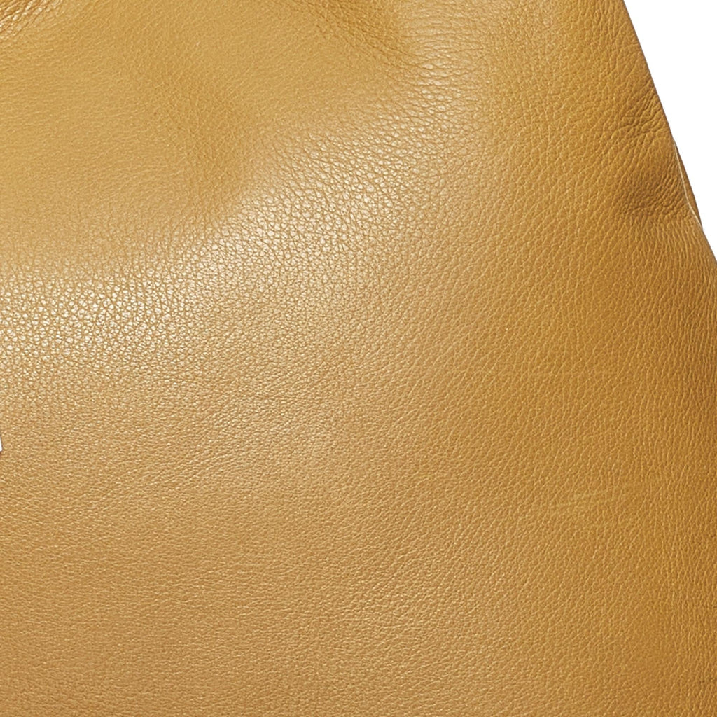 Gucci Leather Handbag (SHG-31046)