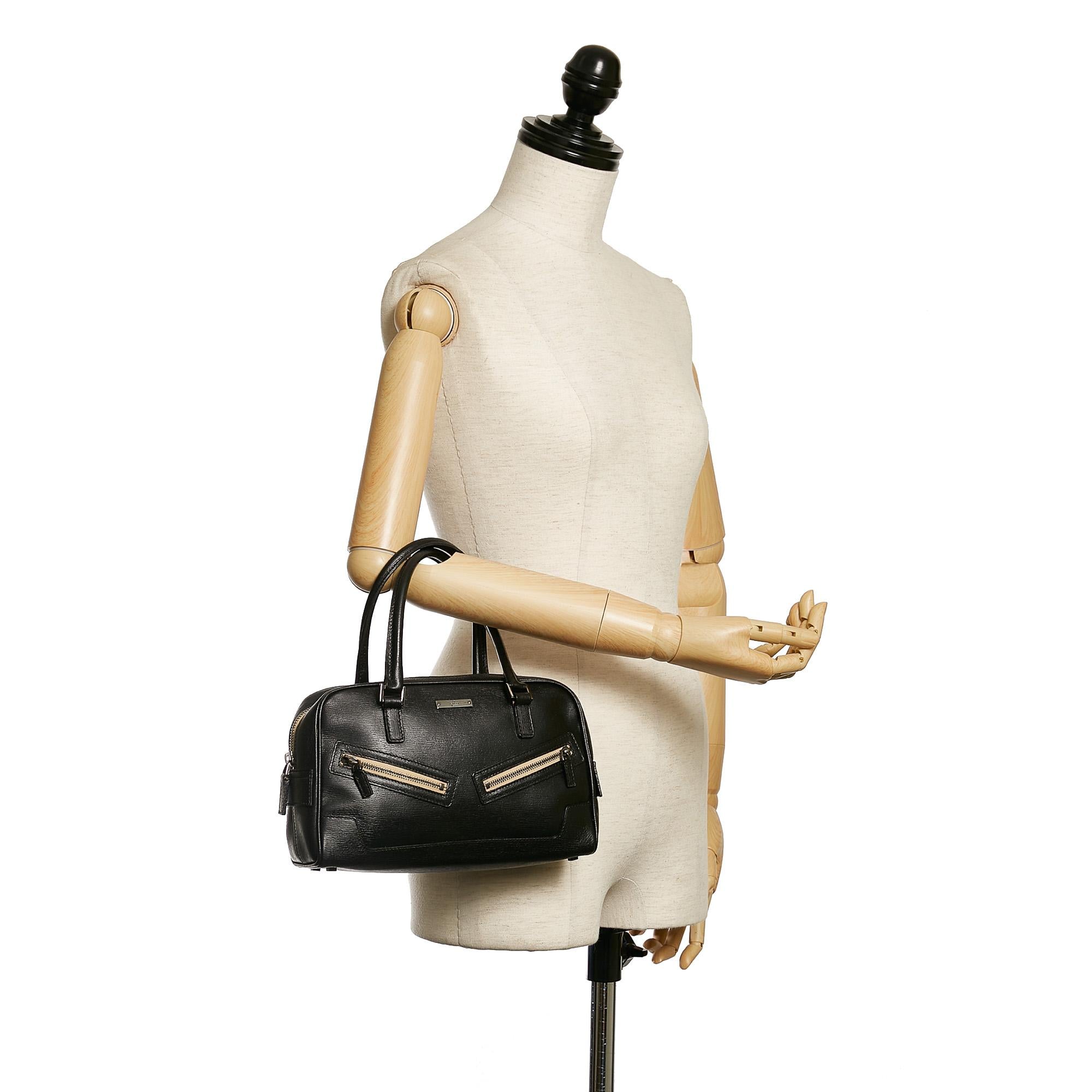 Gucci Leather Handbag (SHG-34716)
