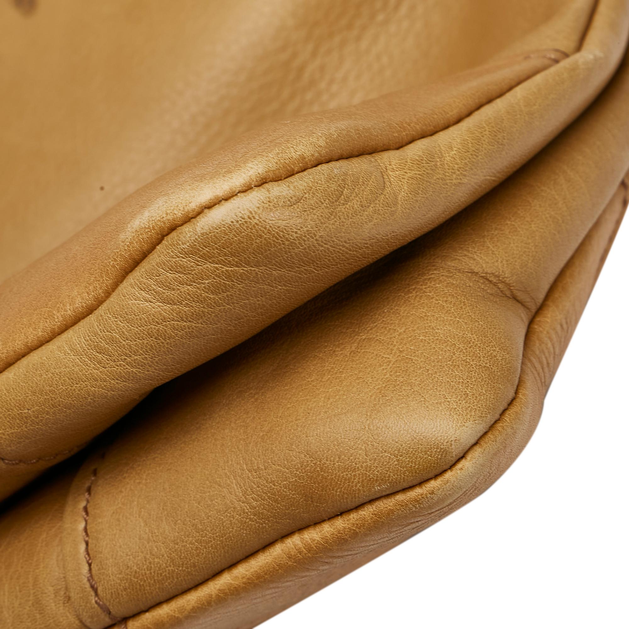 Gucci Leather Handbag (SHG-35241)