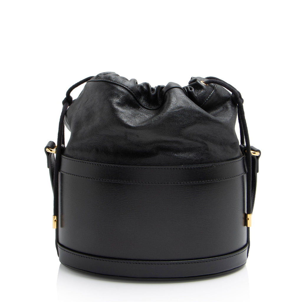Gucci Leather Horsebit 1955 Drawstring Bucket Bag (SHF-LUUWQJ)