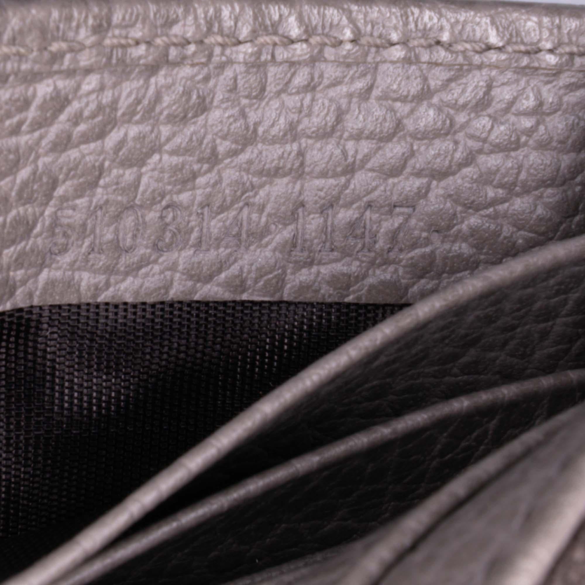 Gucci Leather Interlocking G Dollar Wallet on Chain