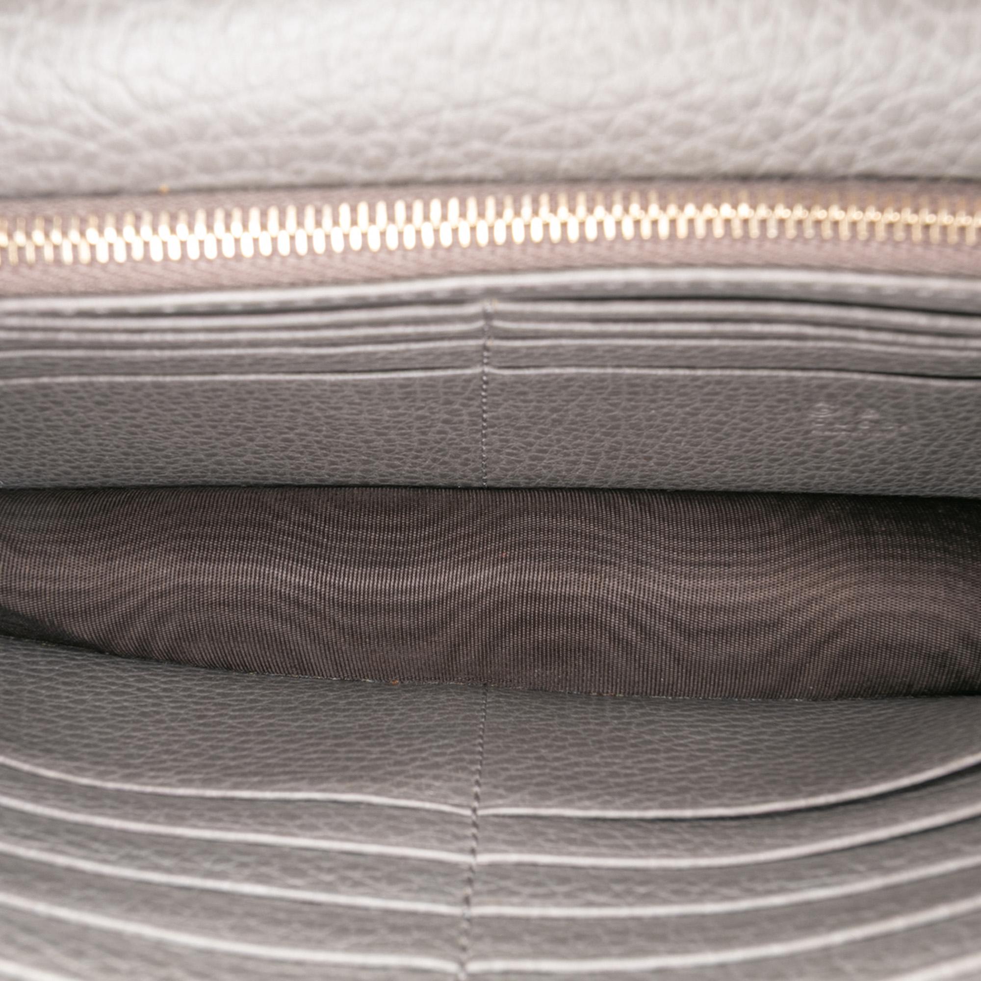 Gucci Leather Interlocking G Dollar Wallet on Chain