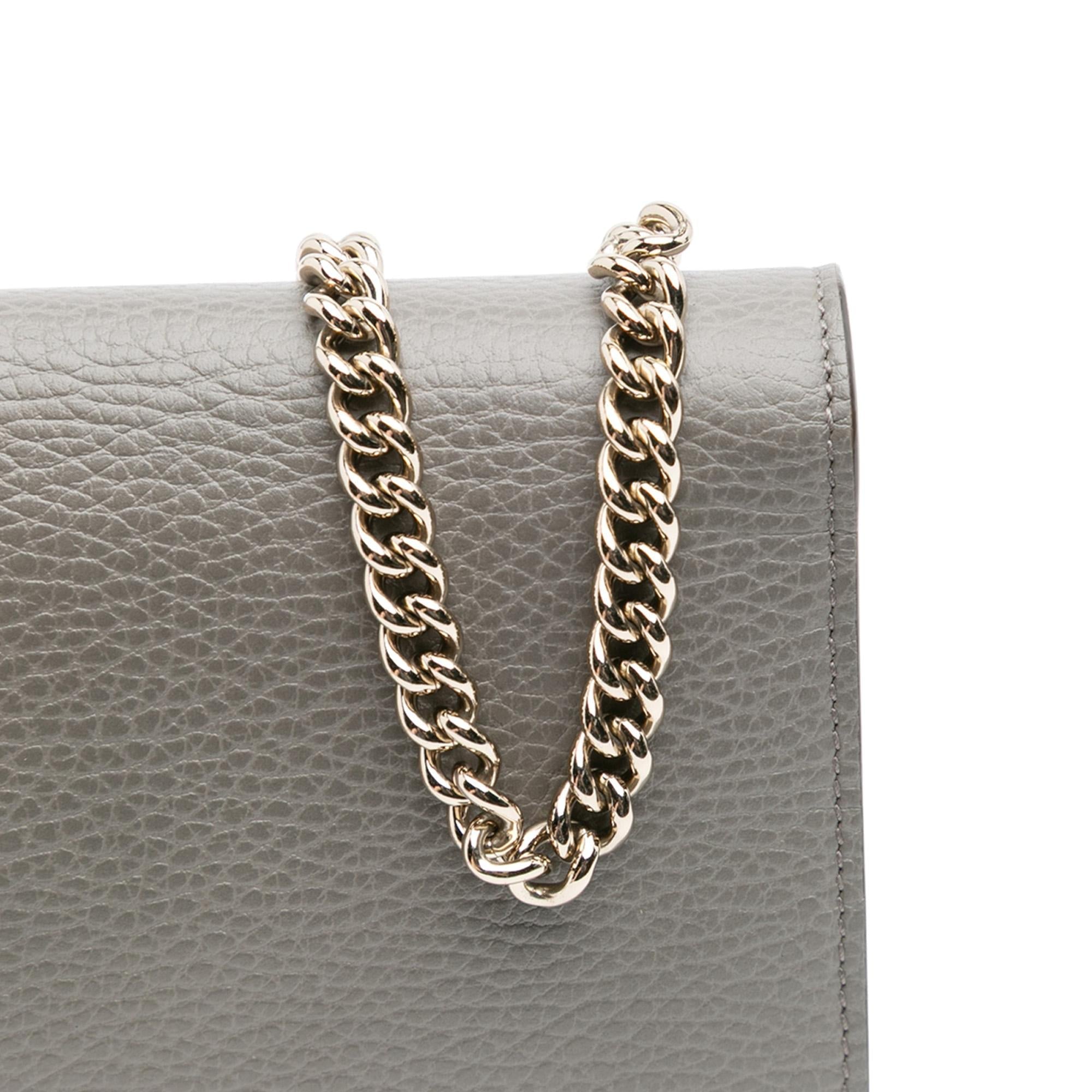 Gucci Leather Interlocking G Dollar Wallet on Chain