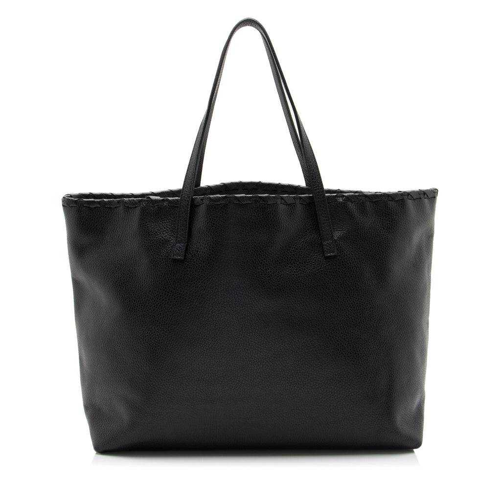 Gucci Leather Large Tassel Tote (SHF-Z7HCLB)