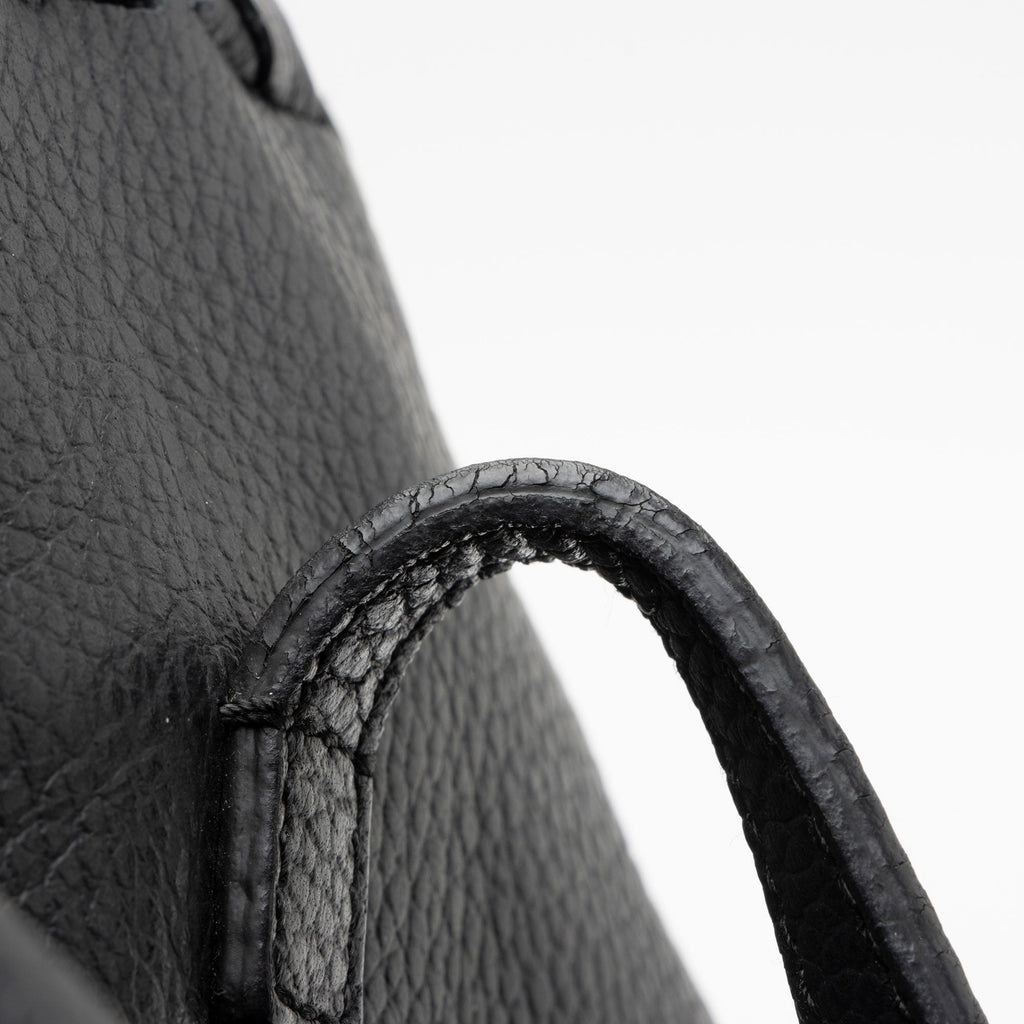 Gucci Leather Large Tassel Tote (SHF-Z7HCLB)