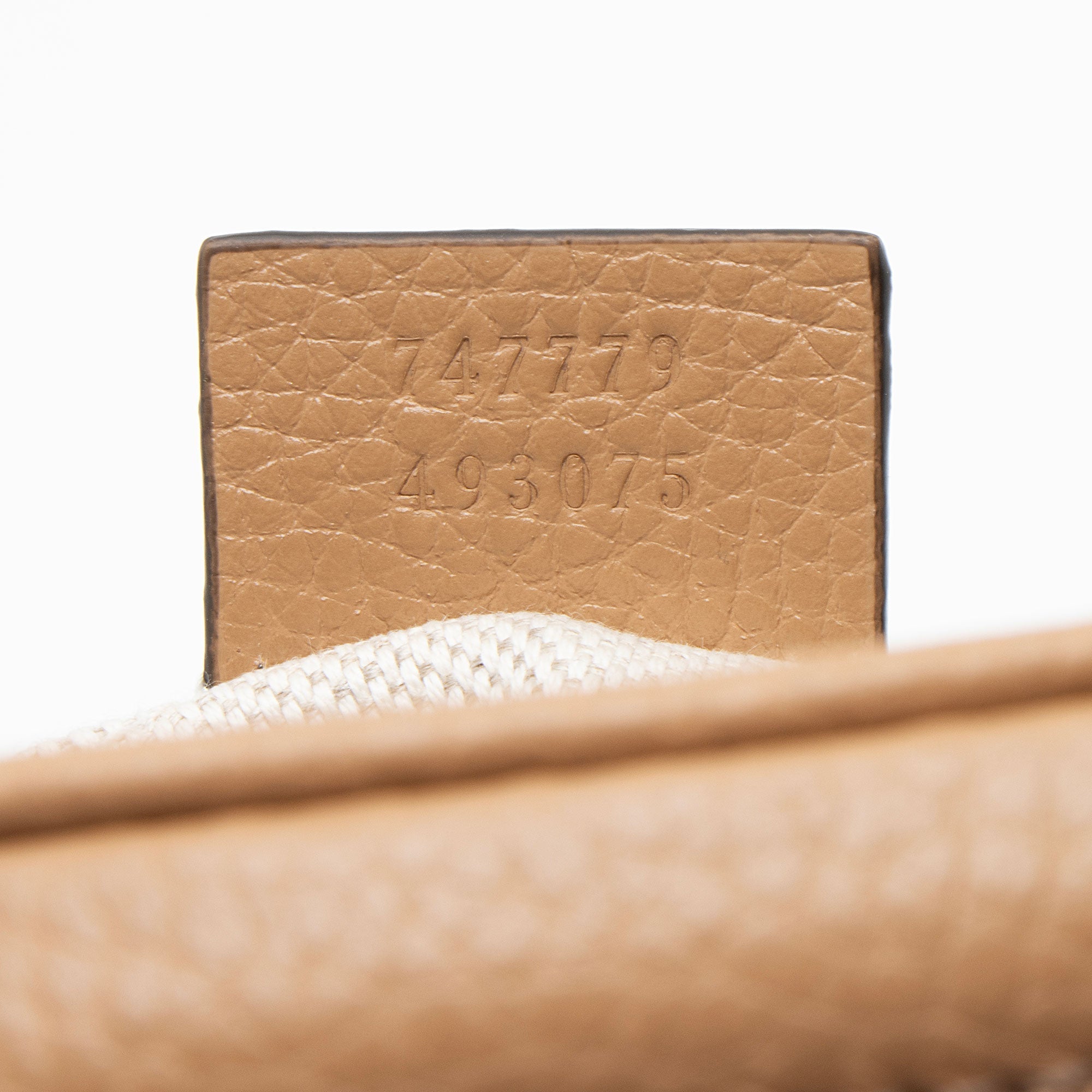 Gucci Leather Oval Soho Disco Bag