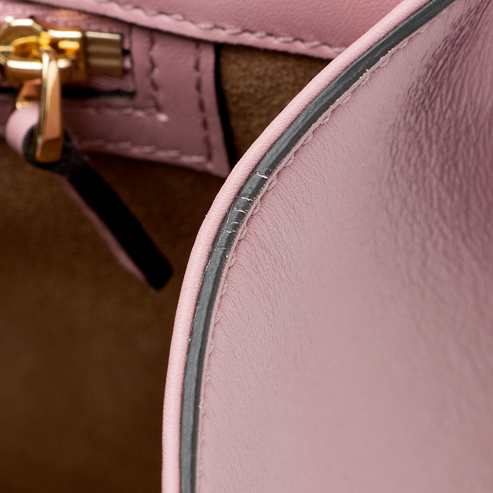 Gucci Leather Padlock Medium Shoulder Bag (SHF-21895)