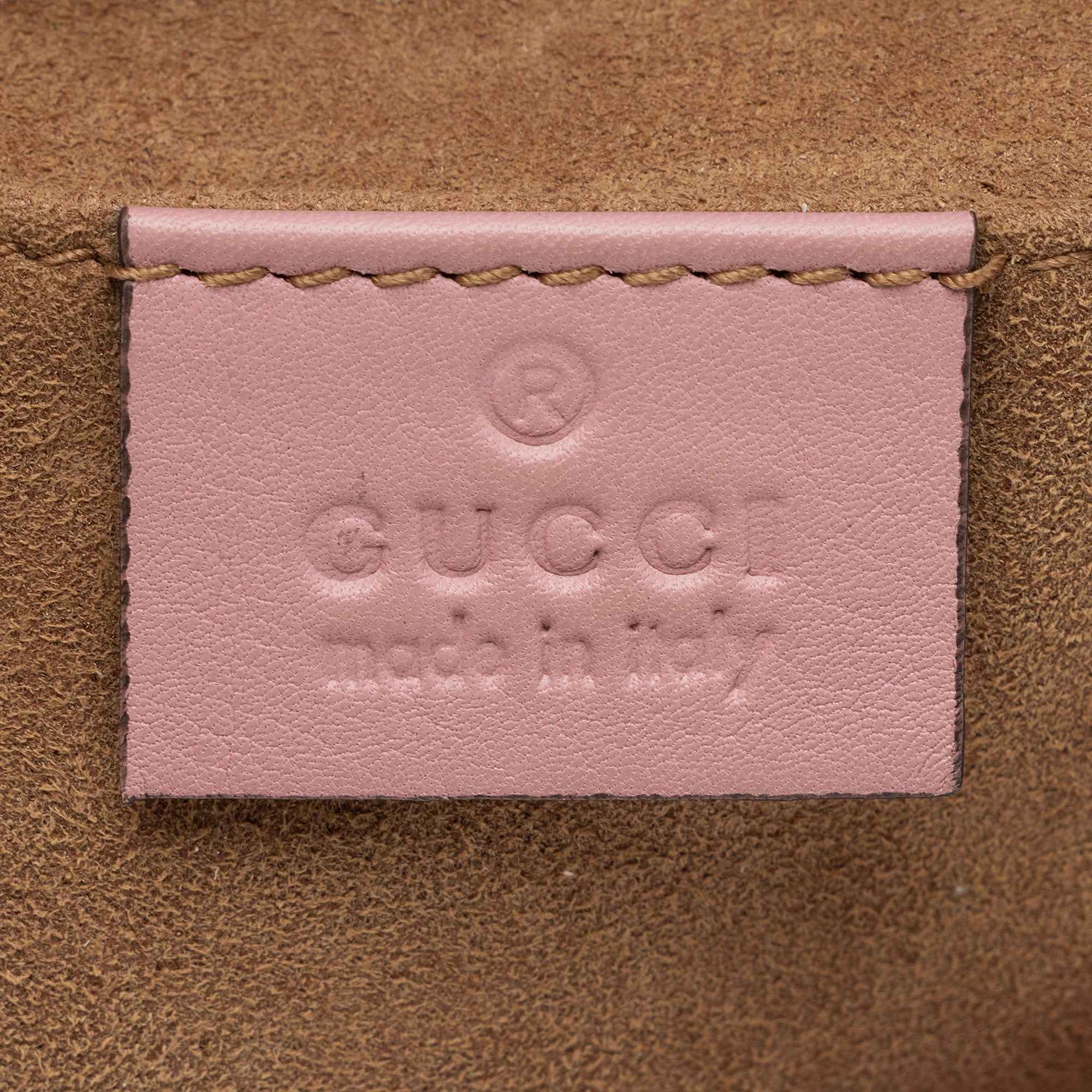 Gucci Leather Padlock Small Shoulder Bag (SHF-FgpwnC)