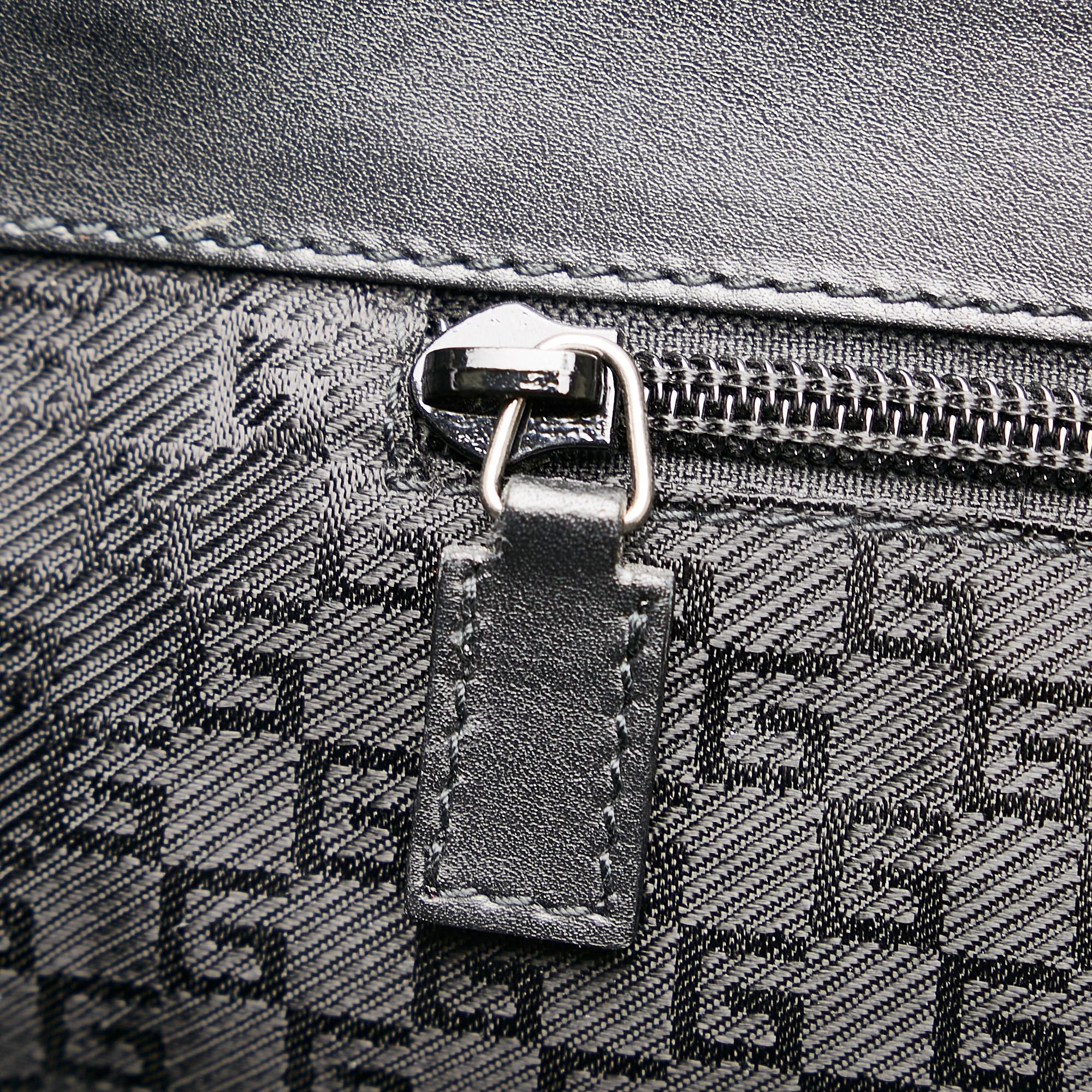 Gucci Leather Satchel (SHG-Vz5m8z)