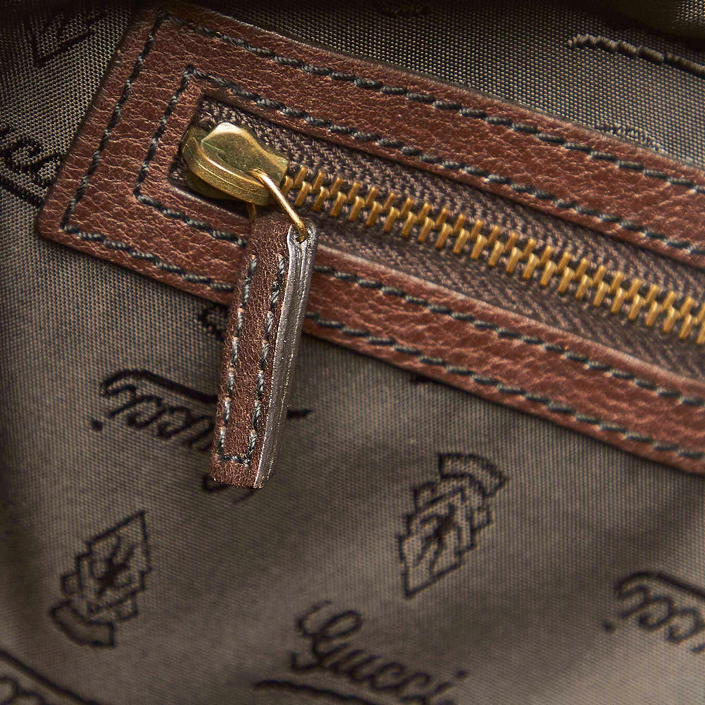 Gucci Leather Shoulder Bag (SHG-36161)
