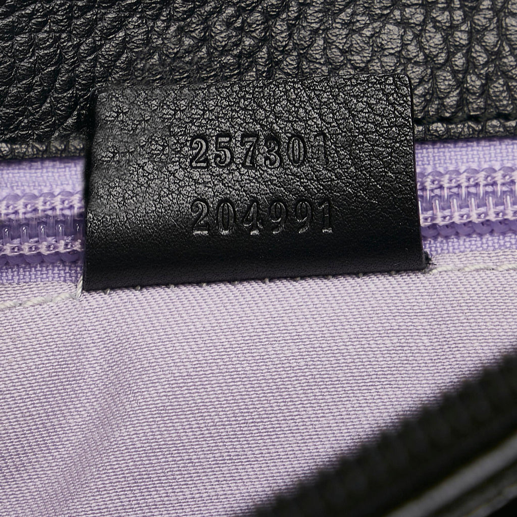 Gucci Leather Shoulder Bag (SHG-faUEUV)