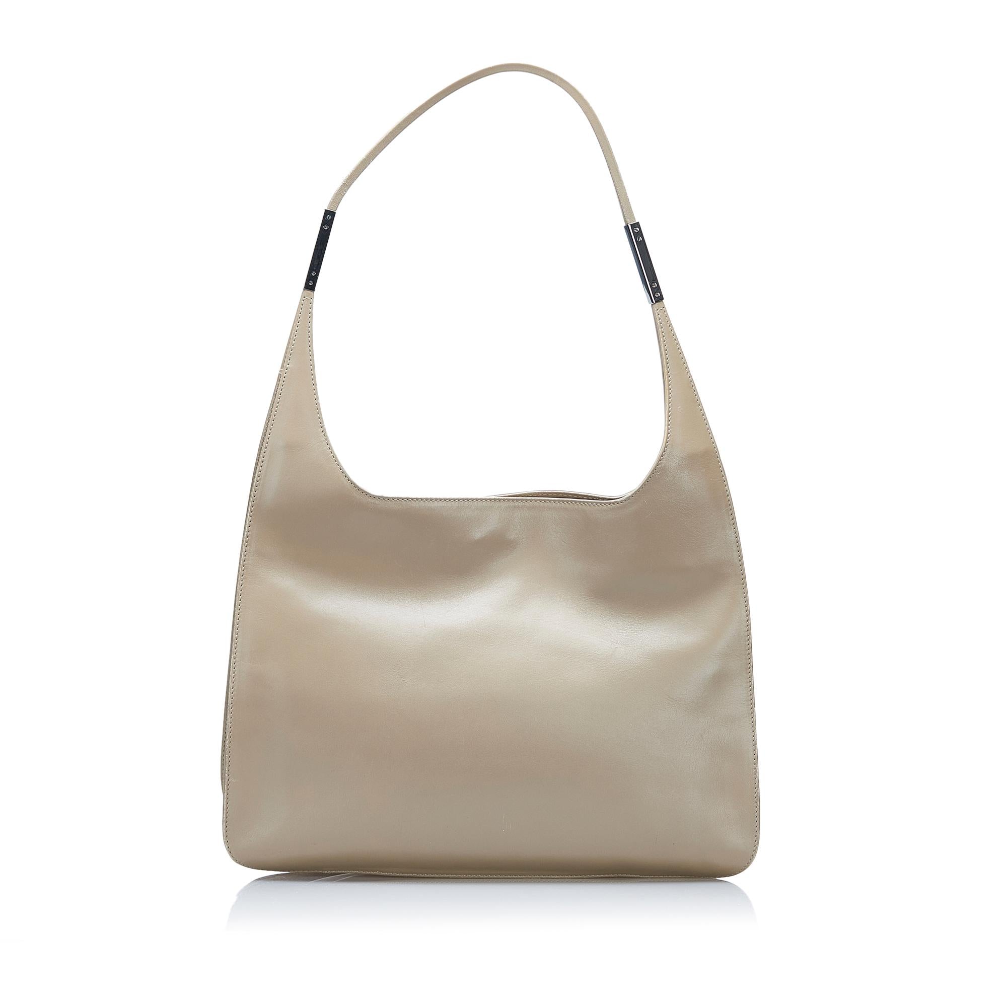 Gucci Leather Shoulder Bag (SHG-Mbyxog)