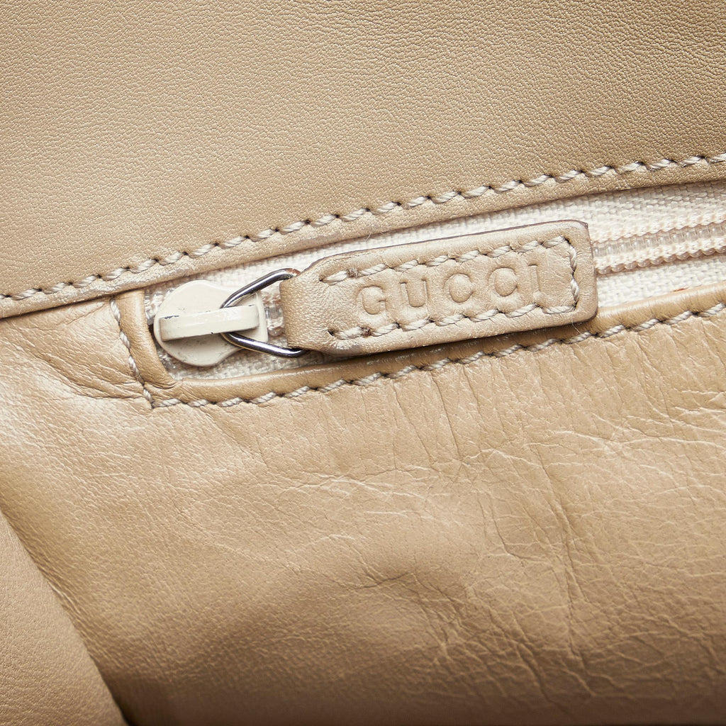 Gucci Leather Shoulder Bag (SHG-Mbyxog)