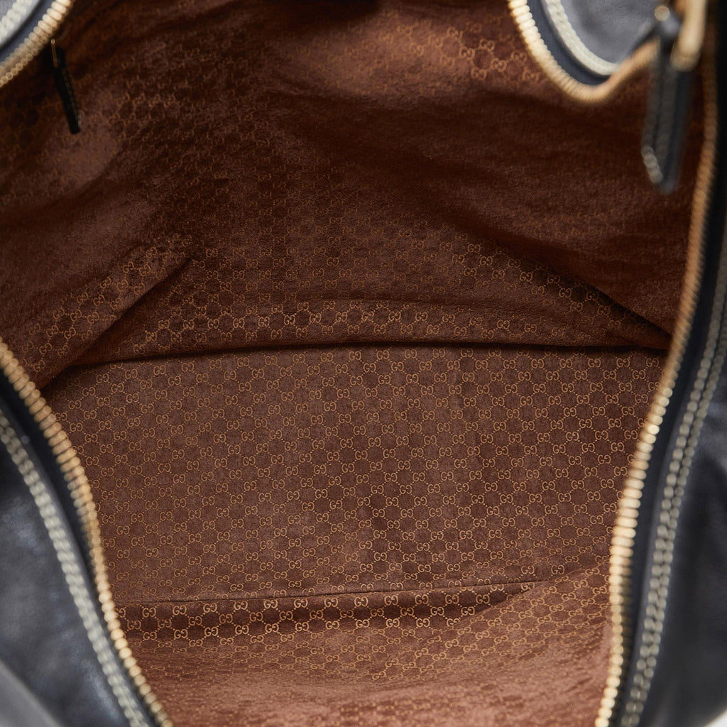 Gucci Leather Shoulder Bag (SHG-BBTMv6)