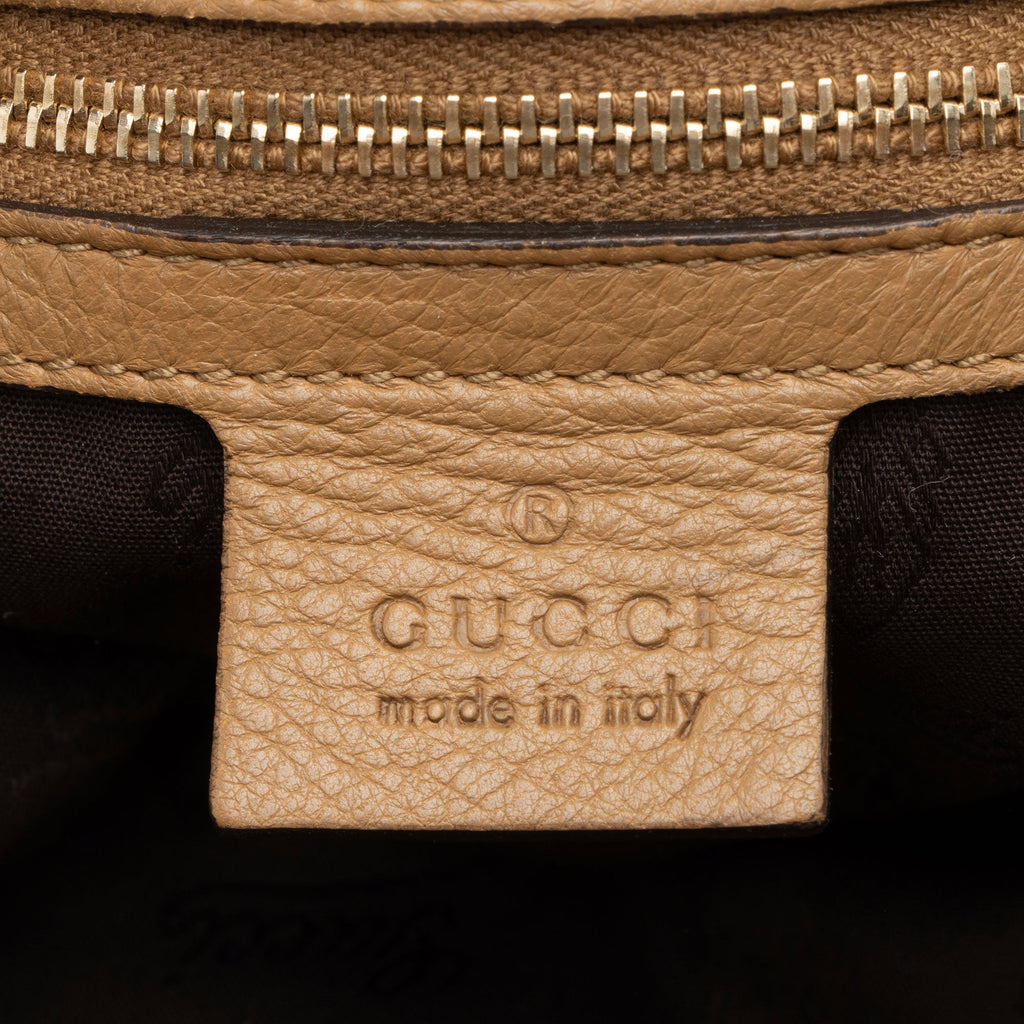 Gucci Leather SiLBna Medium Hobo