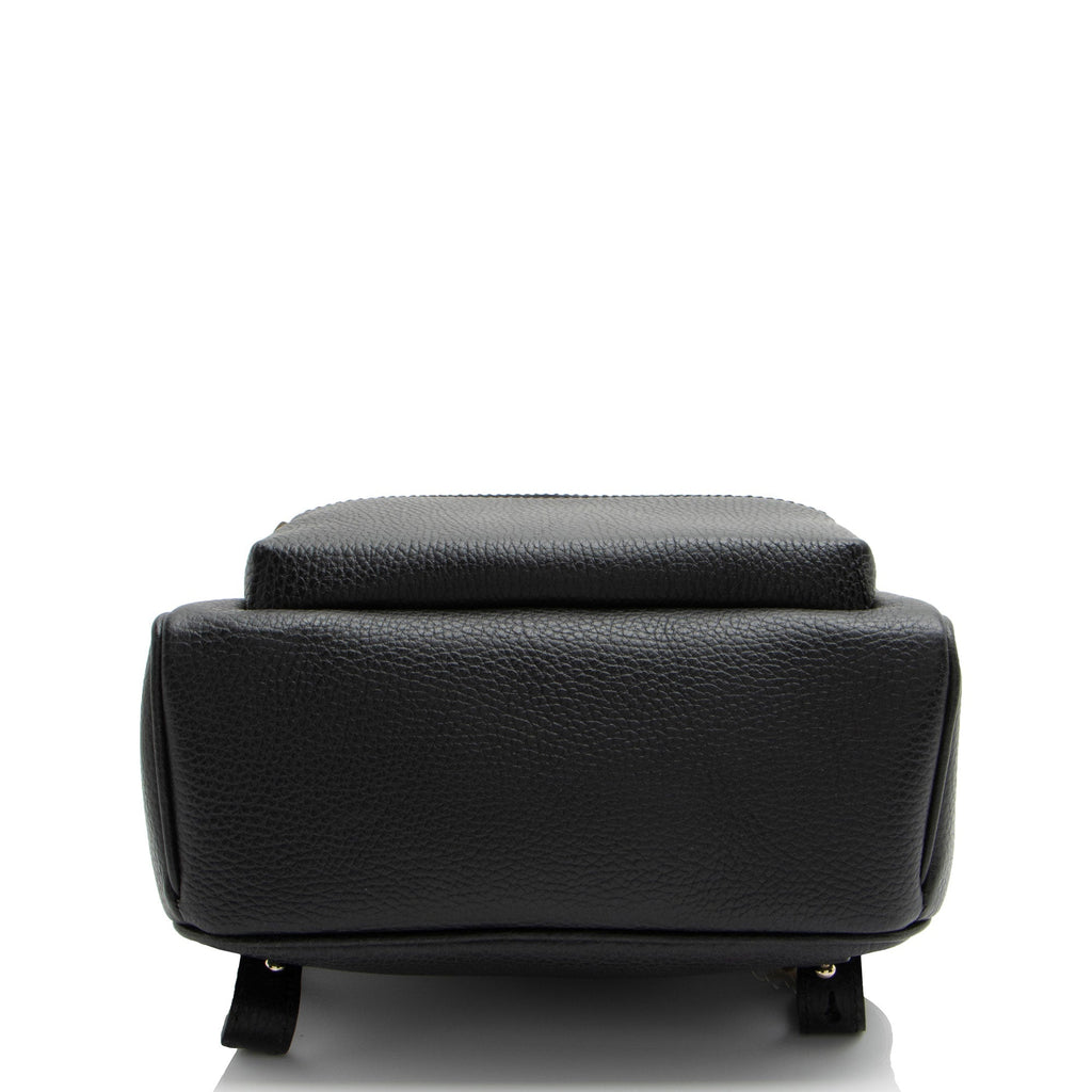 Gucci Leather Soho Chain Backpack (SHF-ImbRbN)