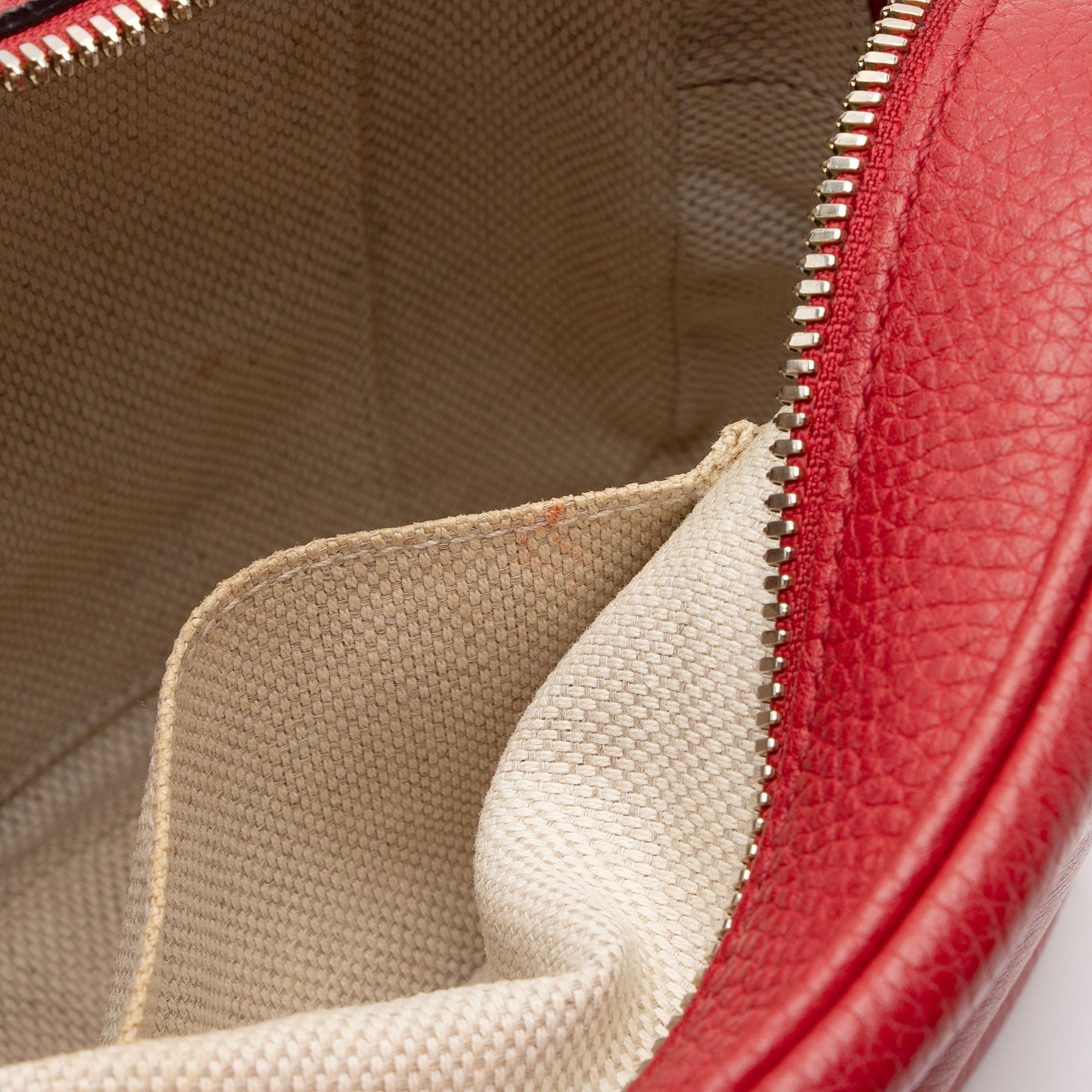 Gucci Leather Soho Disco Bag (SHF-8Xeyra)