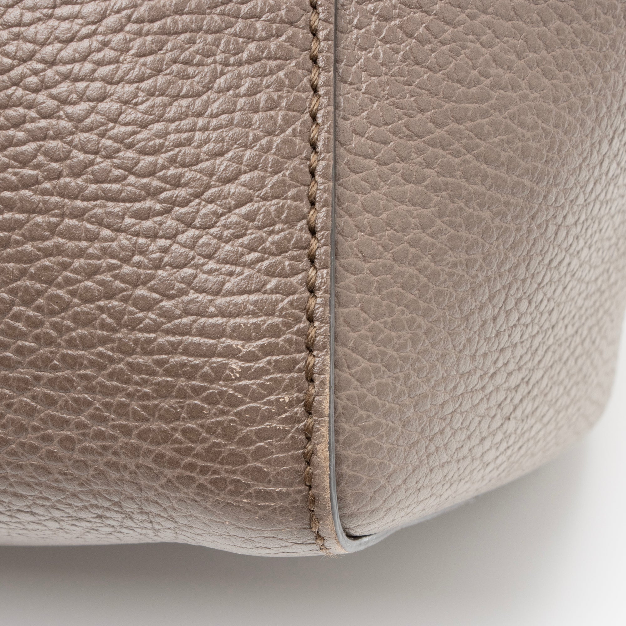 Gucci Leather Swing Medium Tote (SHF-23387)