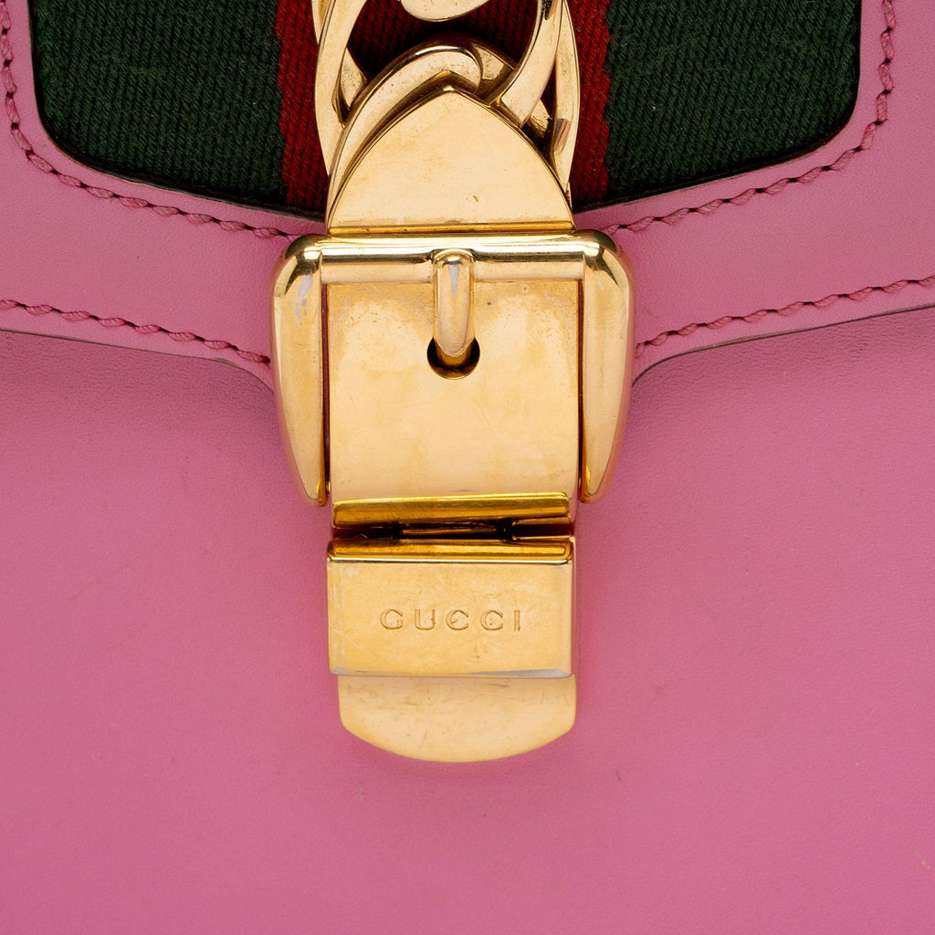 Gucci Leather Sylvie Medium Top Handle (SHF-h0LvZF)