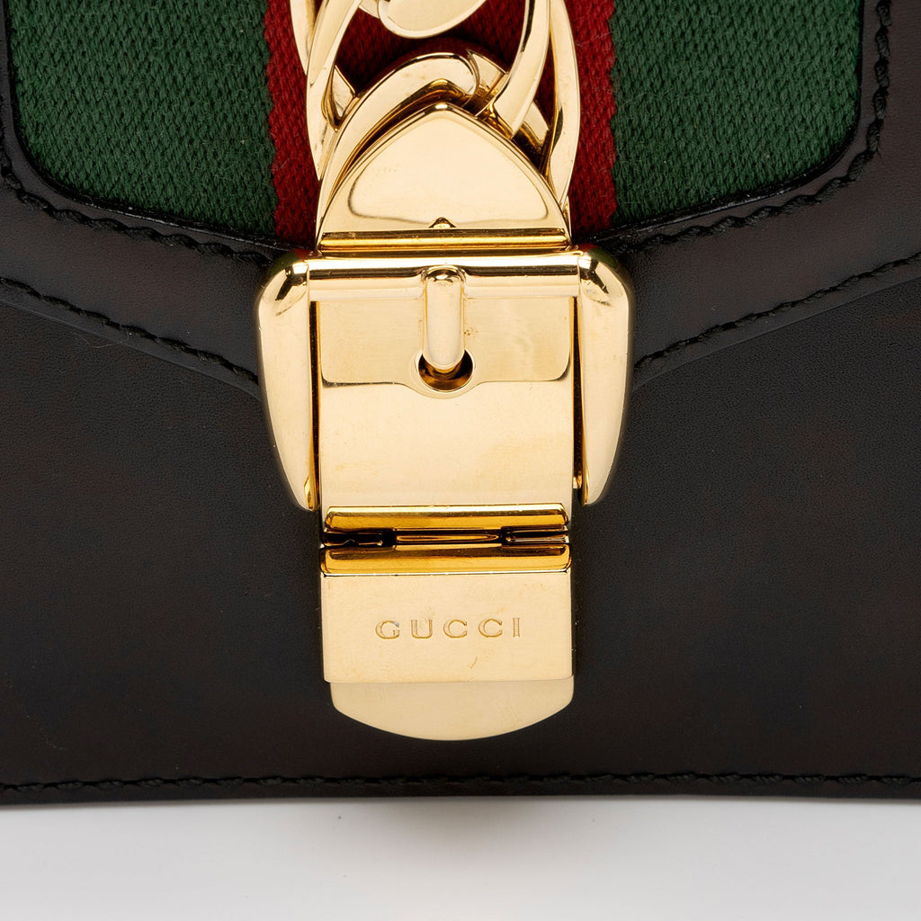 Gucci Leather Sylvie Mini Chain Bag (SHF-2s1qNf)