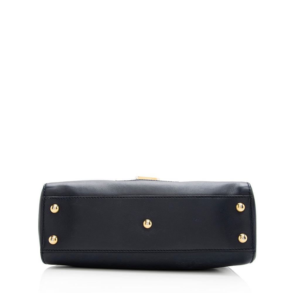 Gucci Leather Sylvie Top Handle Medium Tote (SHF-18968)