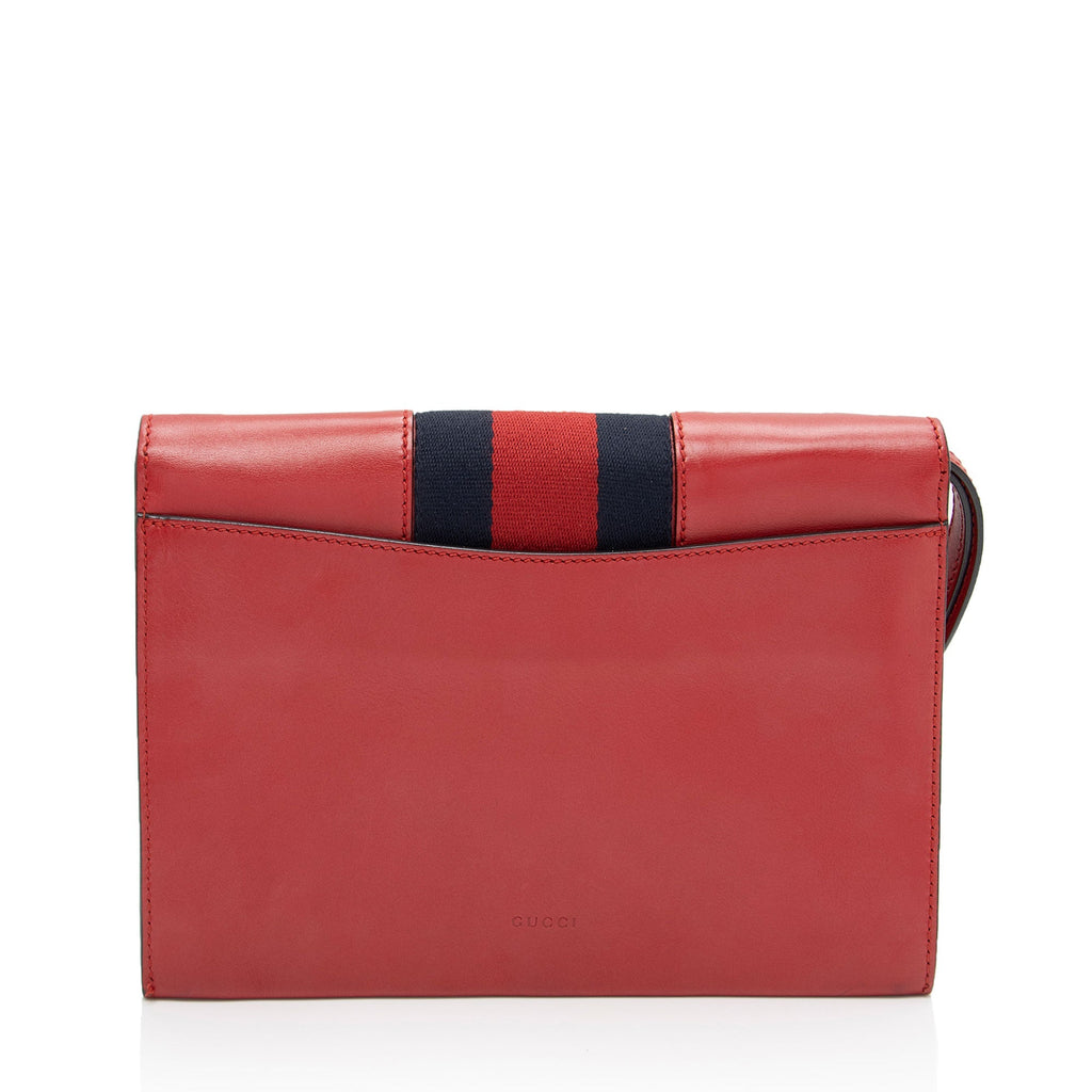 Gucci Leather Sylvie Wristlet (SHF-RDJFQ6)